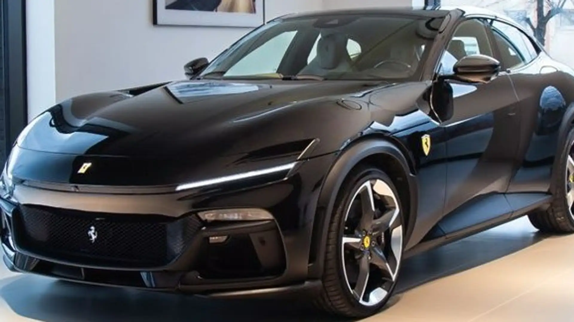 Ferrari Purosangue 6.5 Siyah - 1