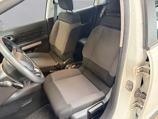 Citroen C3 view 10