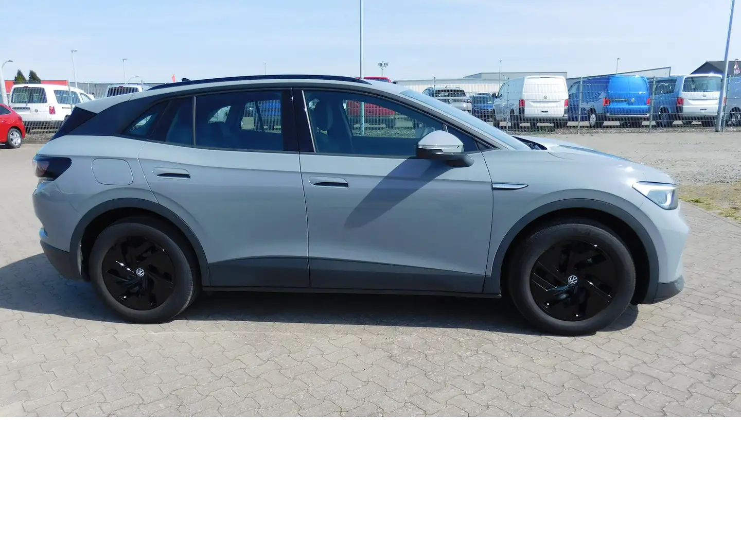 Volkswagen ID.4 Pure 1-Gang Automatik Klima Navi Grijs - 2