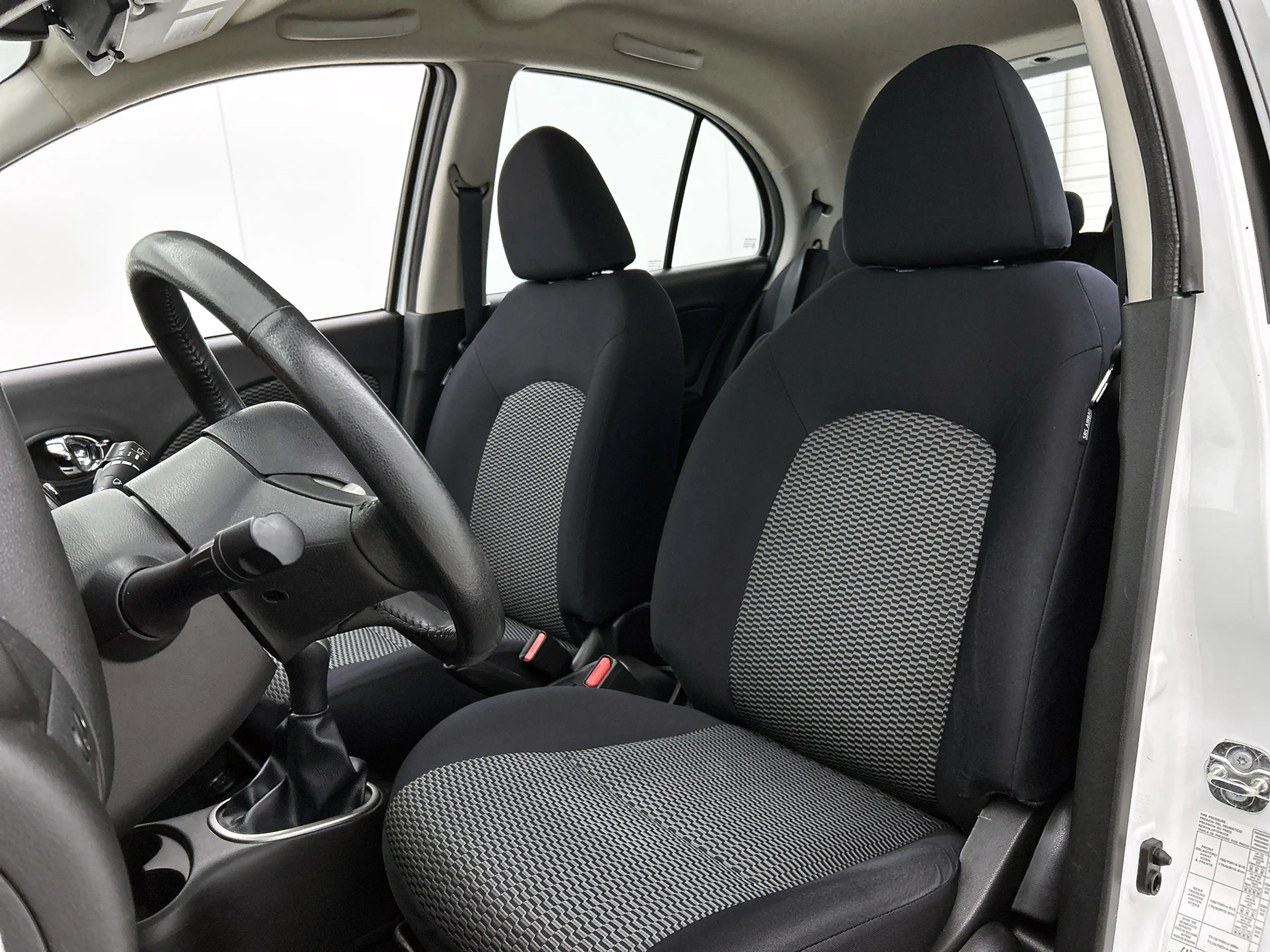 Nissan Micra 1.2 Connect Edition Navi, cruise, parkeersensoren — photo 17