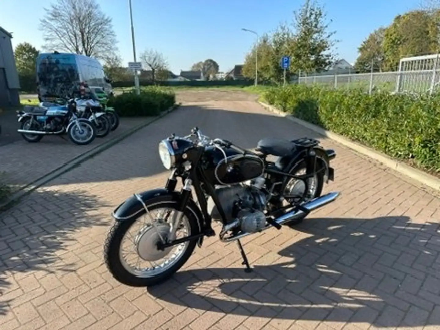 BMW R 50 Noir - 1