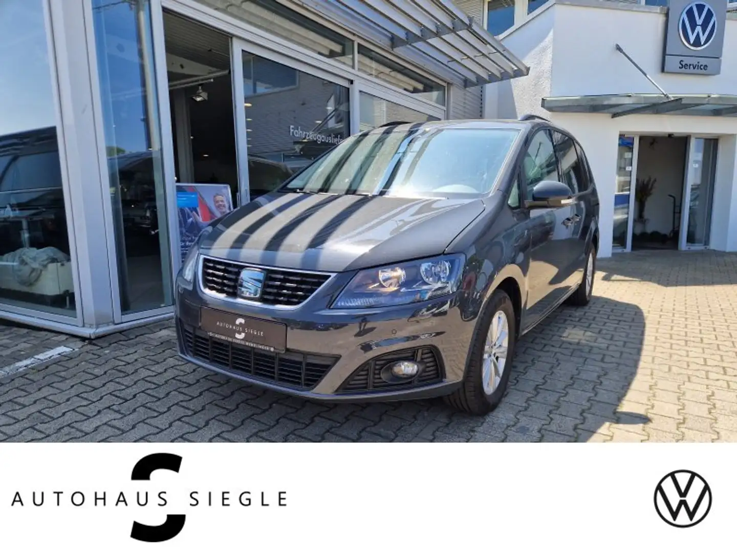SEAT Alhambra 2.0 TDI Style AHK DSG Navi Pano Standheizung Kamer Grau - 1