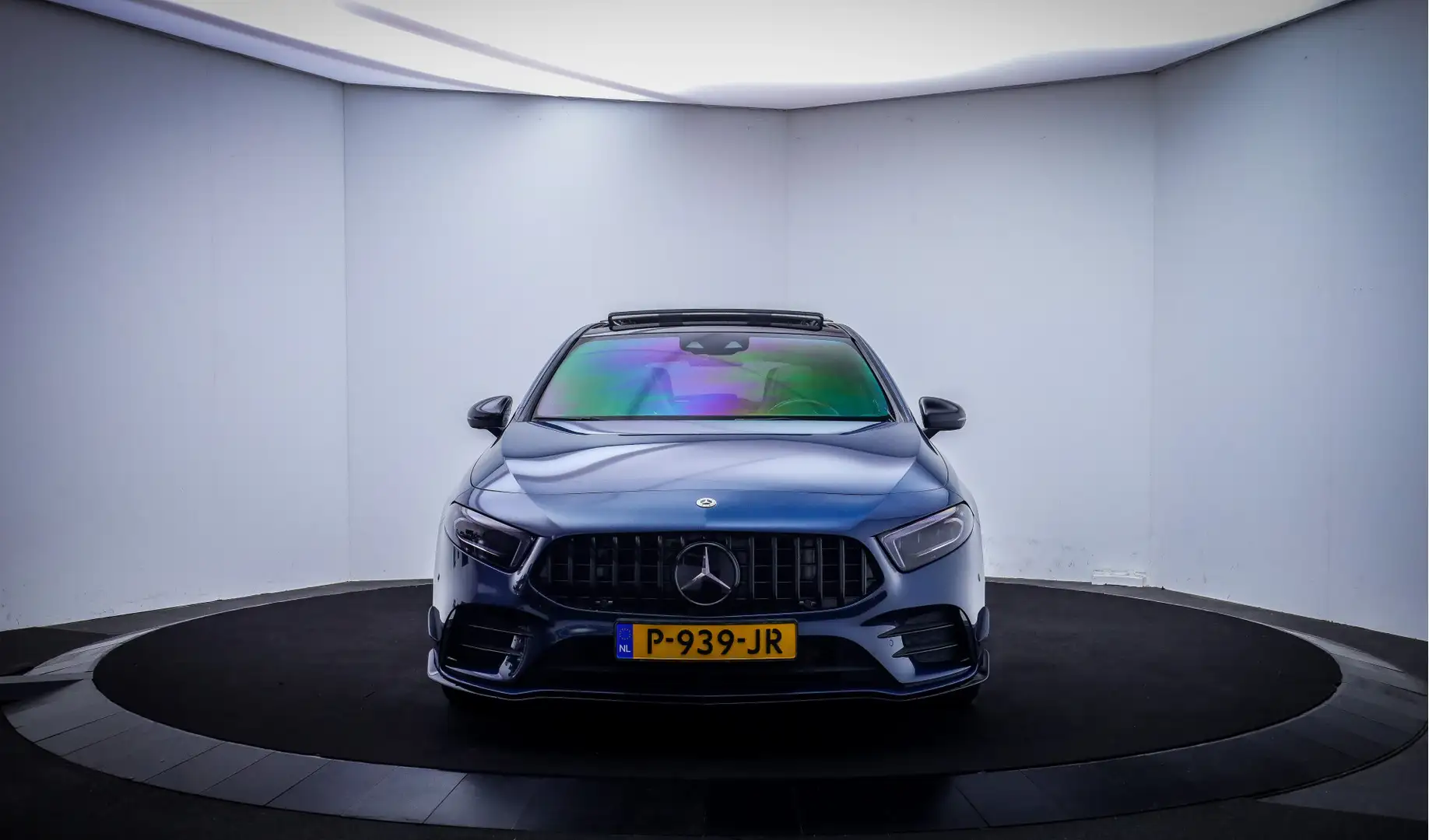 Mercedes-Benz A 35 AMG Edition 1 4MATIC PANO | BURMESTER | HEAD UP | AMBI Blauw - 2