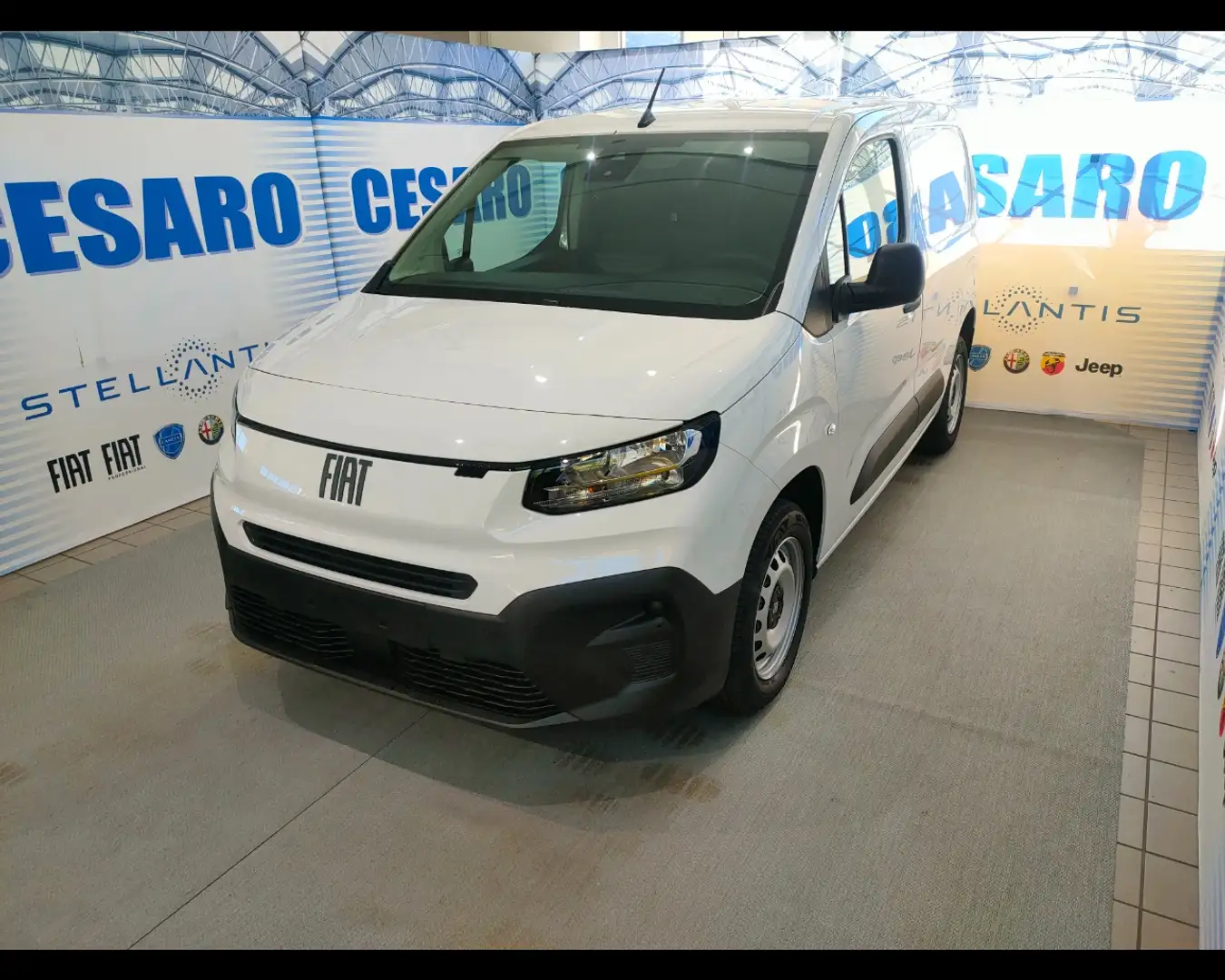 Fiat Doblo Doblò 1.5 BlueHdi 100CV PC-TN Van Bianco - 2