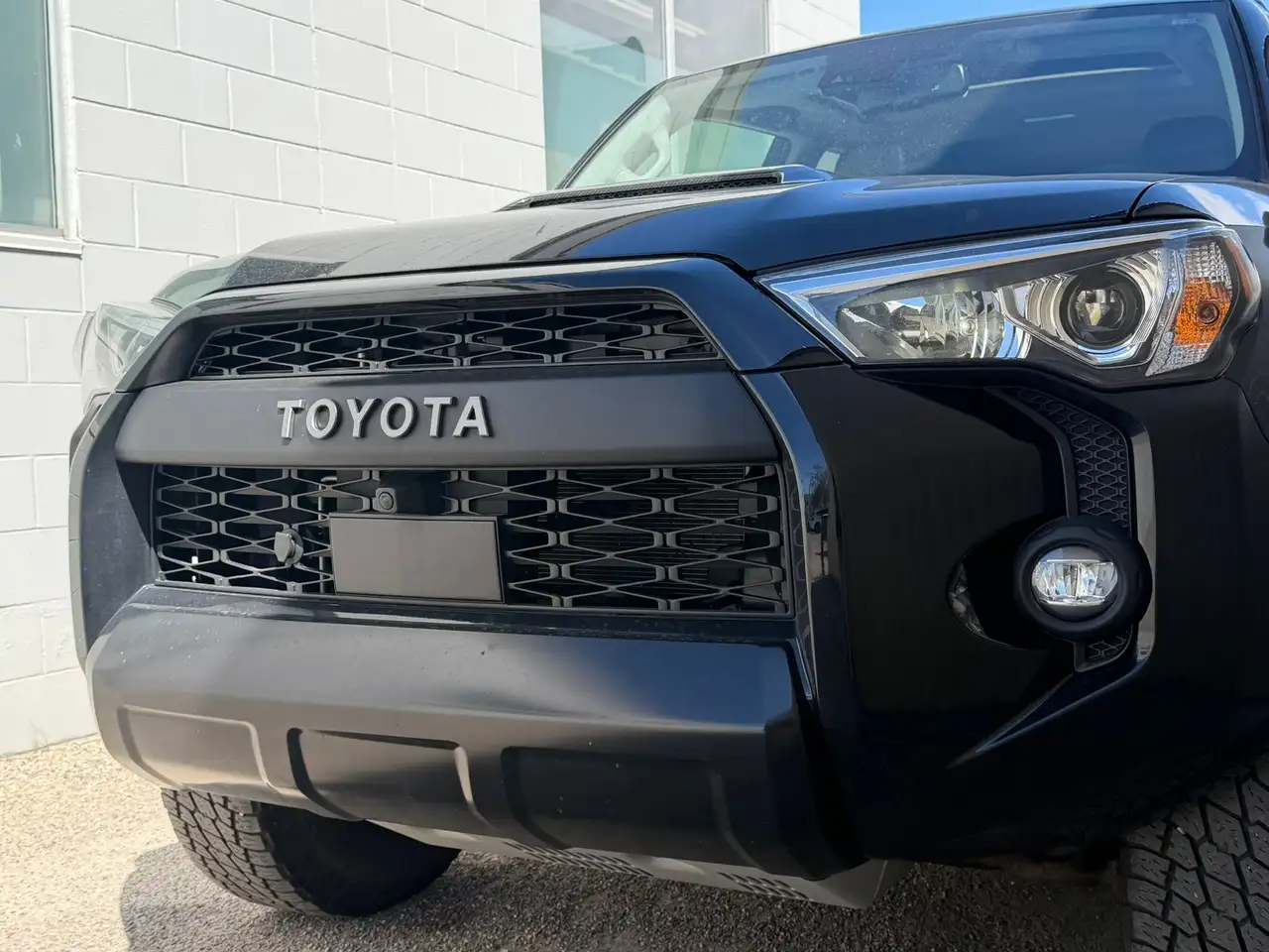 Toyota 4-Runner снимка Toyota 4-Runner