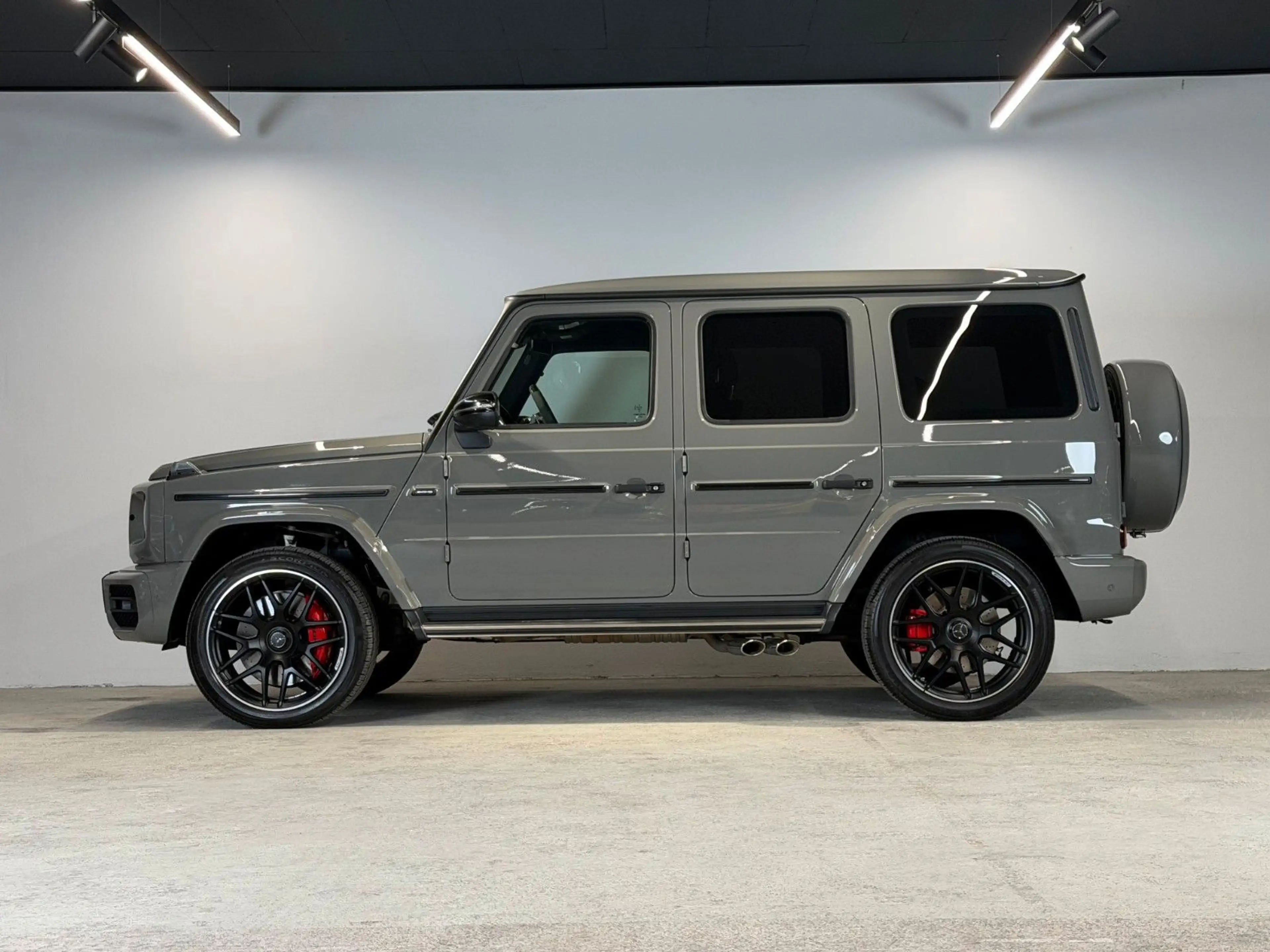 Mercedes-Benz G 63 AMG *1 OWNER* — photo 2