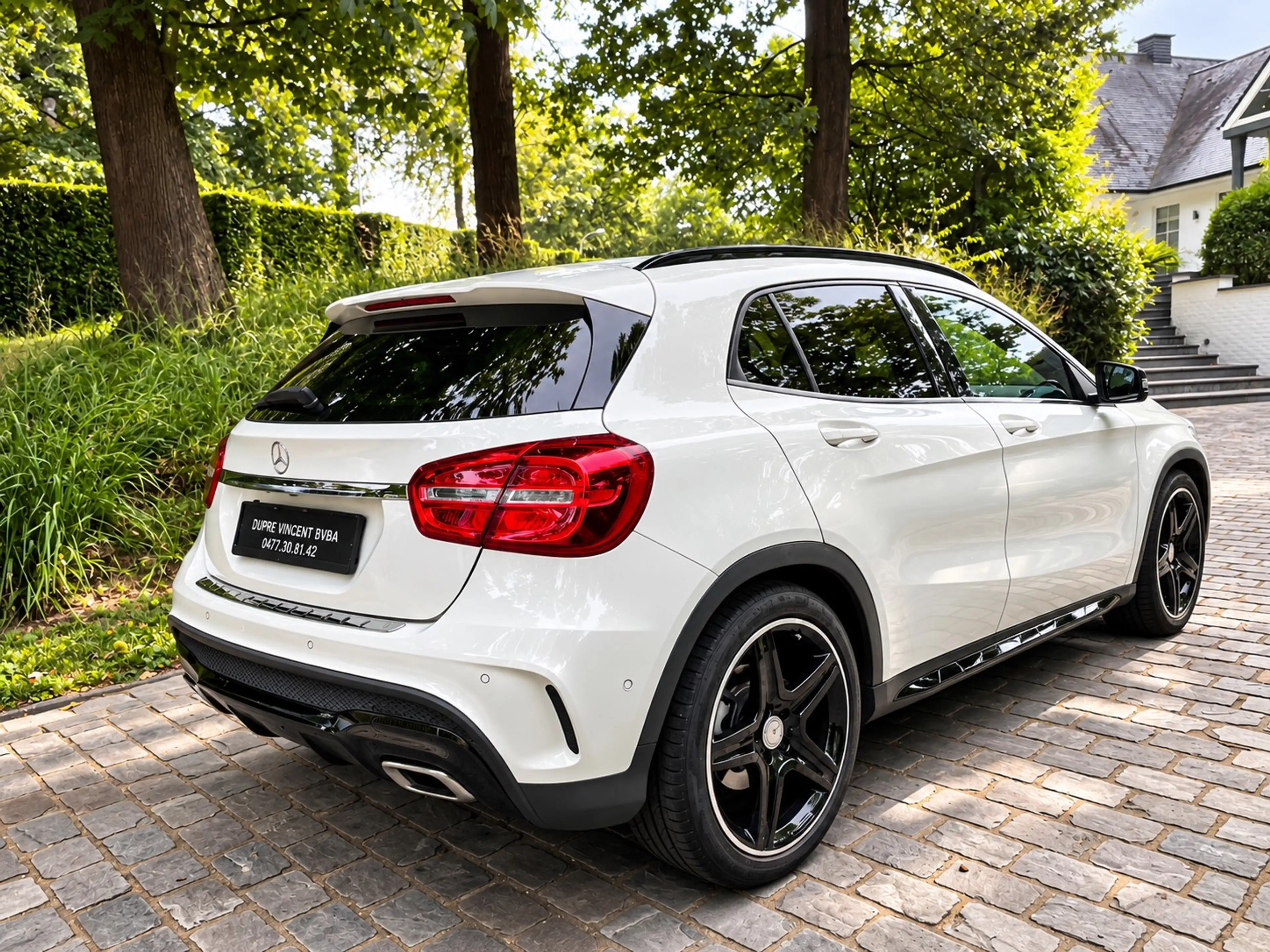 Mercedes-Benz GLA 180 GLA 180 d *PACK AMG* AUTOMAAT. — photo 7