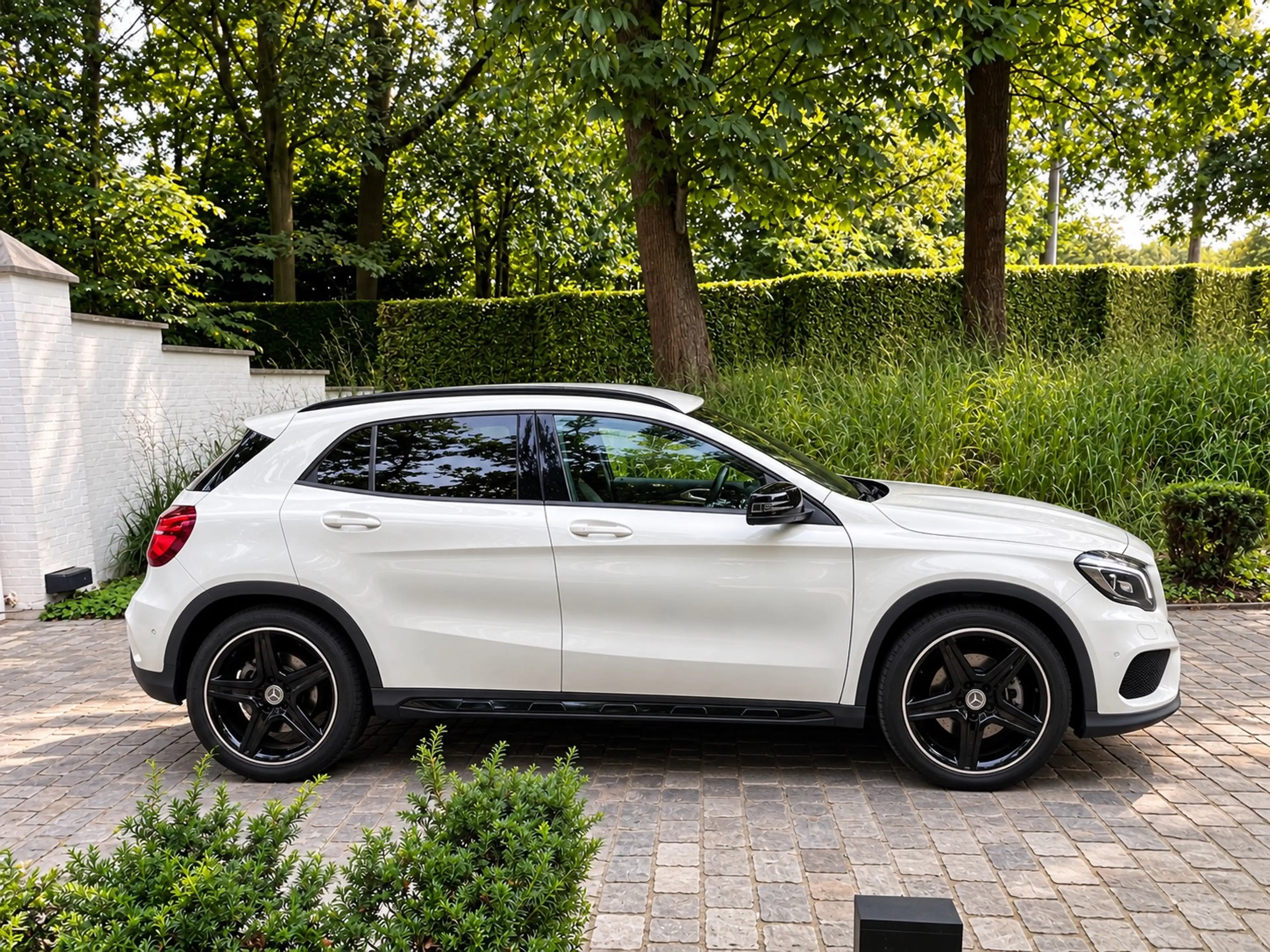 Mercedes-Benz GLA 180 GLA 180 d *PACK AMG* AUTOMAAT. — photo 6