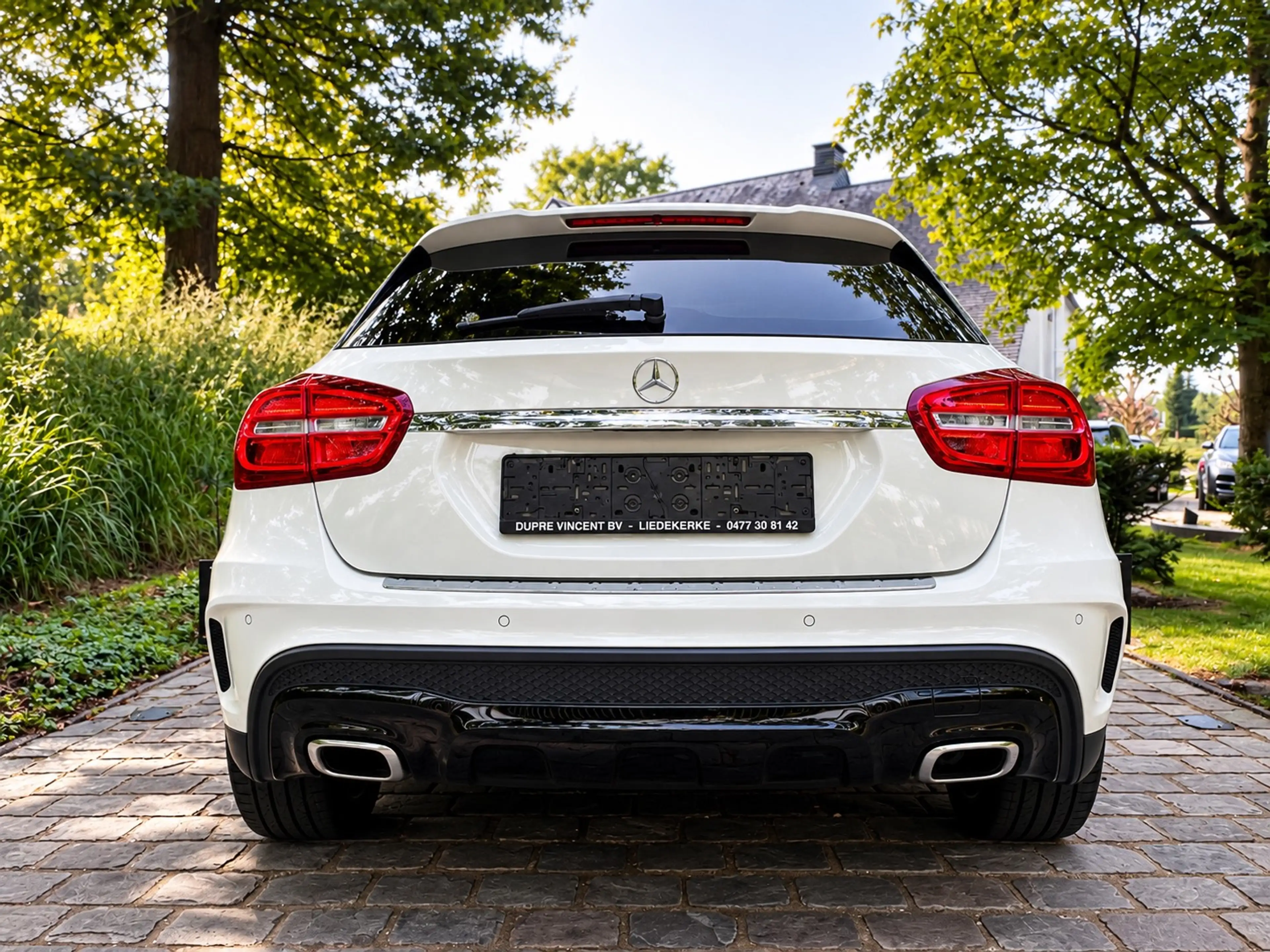 Mercedes-Benz GLA 180 GLA 180 d *PACK AMG* AUTOMAAT. — photo 8