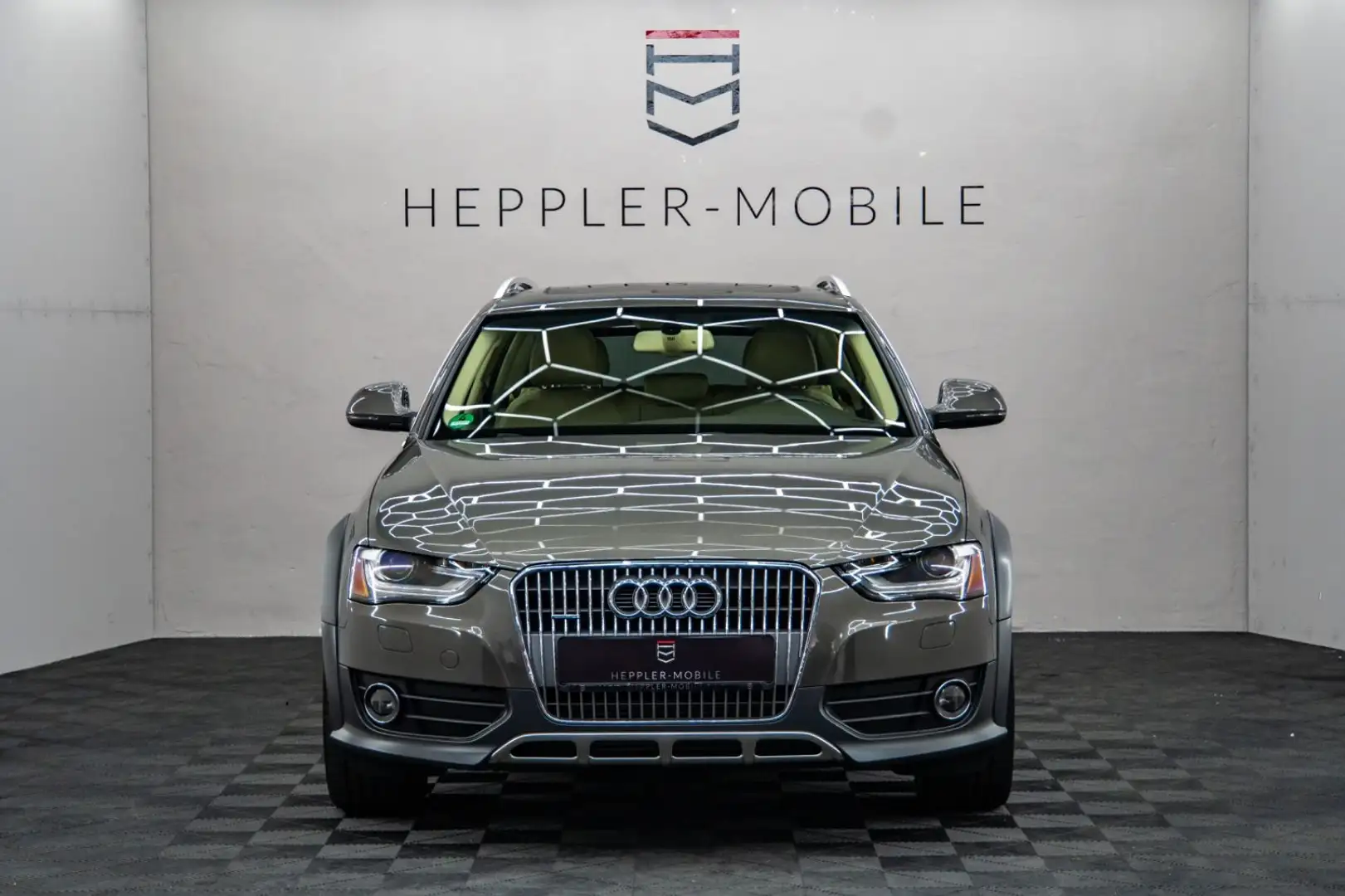 Audi A4 allroad 2.0 TFSI, Pano, SZH *Kundenauftrag* Brun - 2