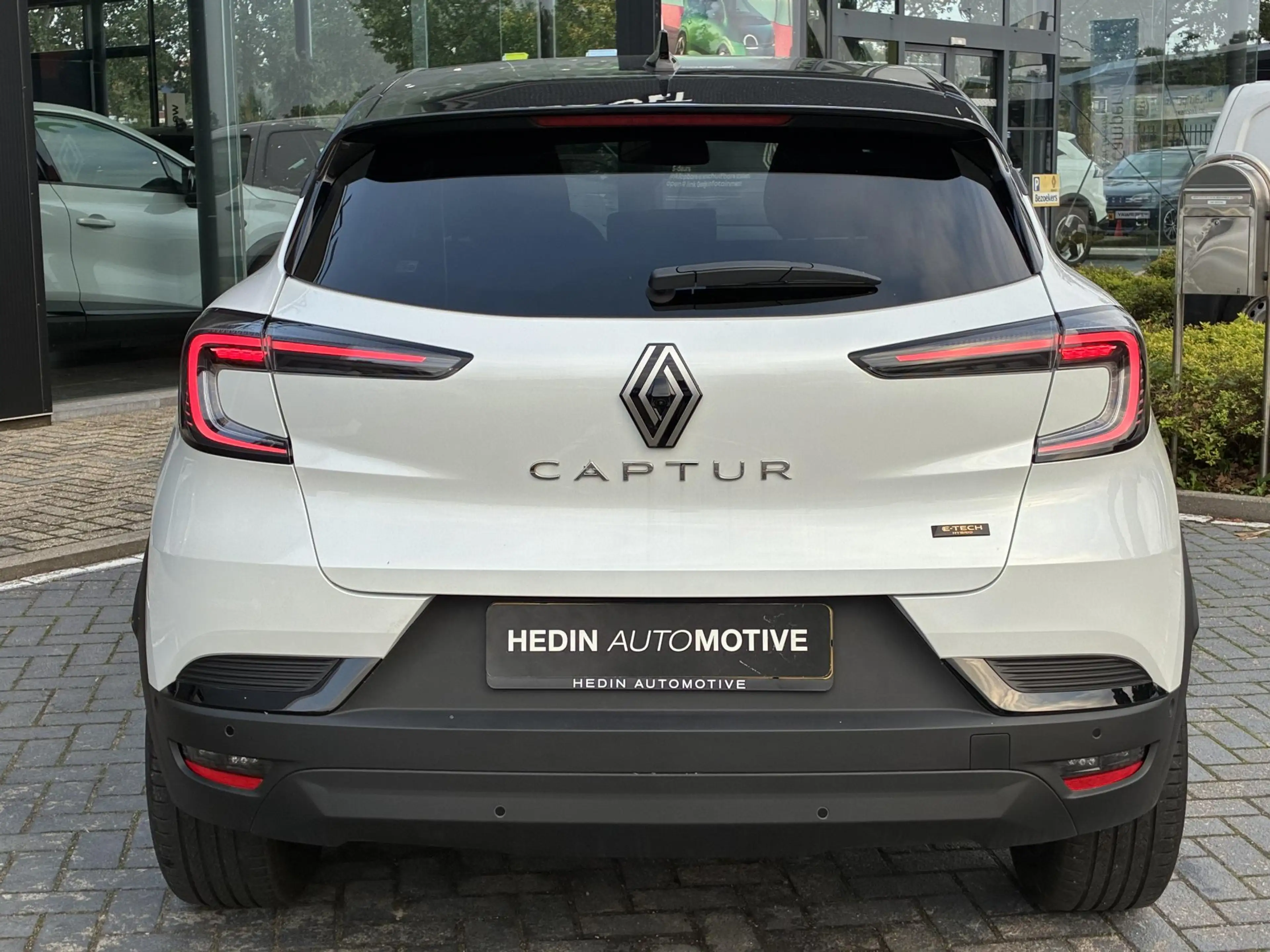 Renault Captur 1.8 E-Tech full hybrid 160 techno | Camera | Navi — photo 9