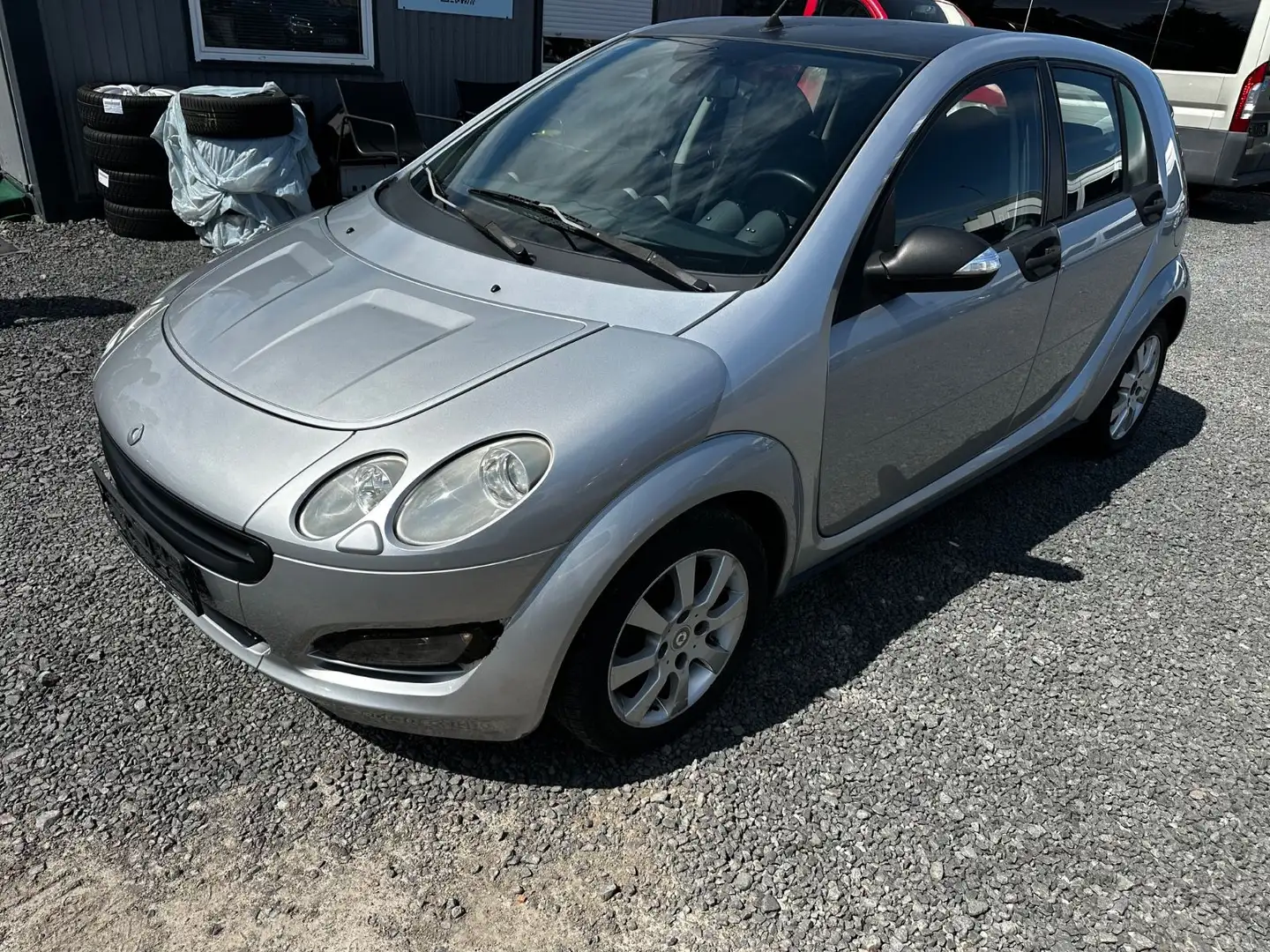 smart forFour forfour Basis 70kW Argent - 1
