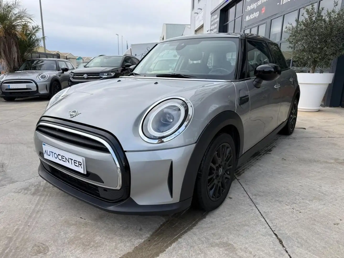 MINI Cooper 5 PUERTAS Gris - 1