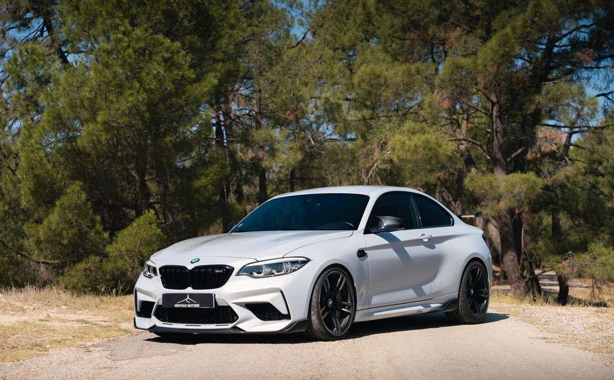 2019 BMW M2