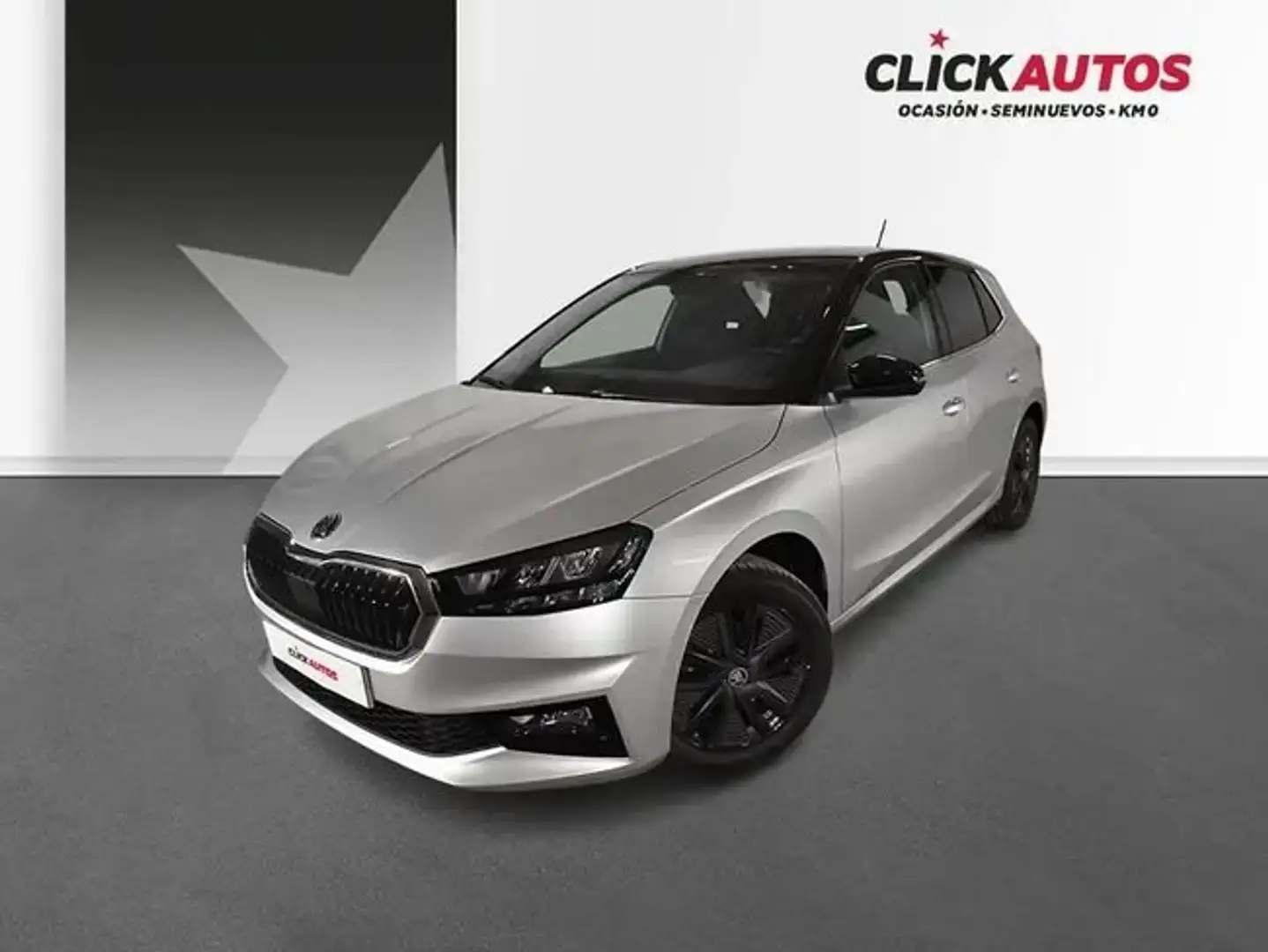 Skoda Fabia 1.0 TSI Design DSG 85kW Plateado - 1