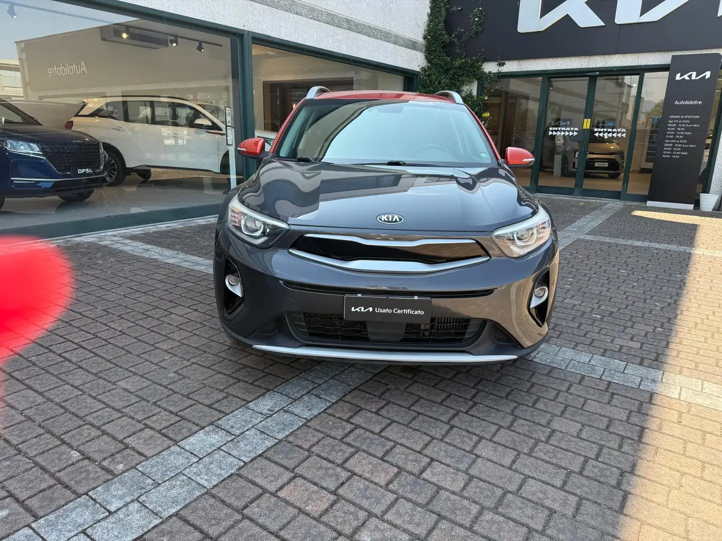 Kia Stonic Stonic 1.0 t-gdi Energy 120cv Grigio - 2