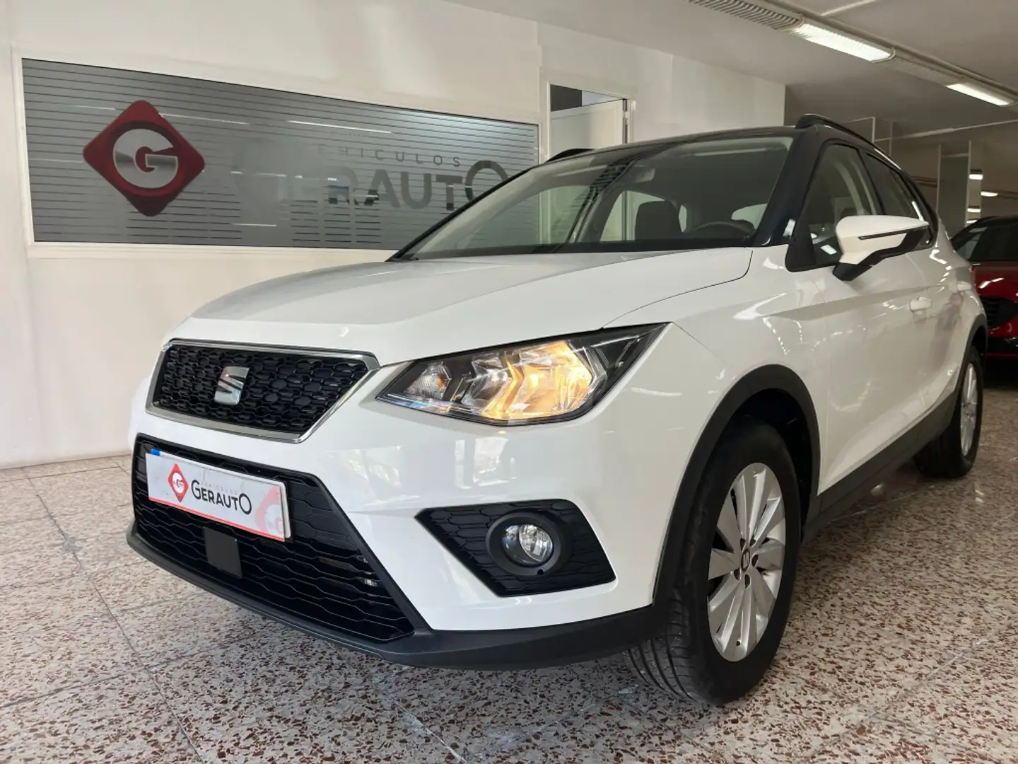 SEAT Arona 1.0 TSI S&S Style 110 Blanco - 1