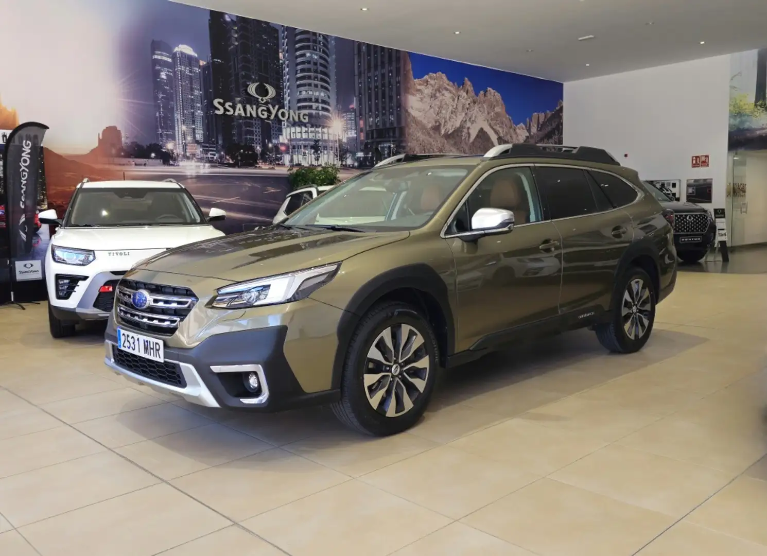 Subaru OUTBACK 2.5 GLP Touring Lineartronic Verde - 1