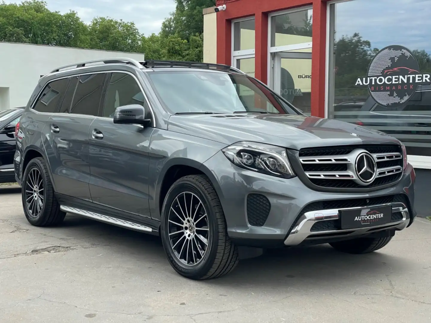 Mercedes-Benz GLS 350 d 4M NAVI/LED/PANORAMA/R-KAMERA/7-SITZ/ Grigio - 2
