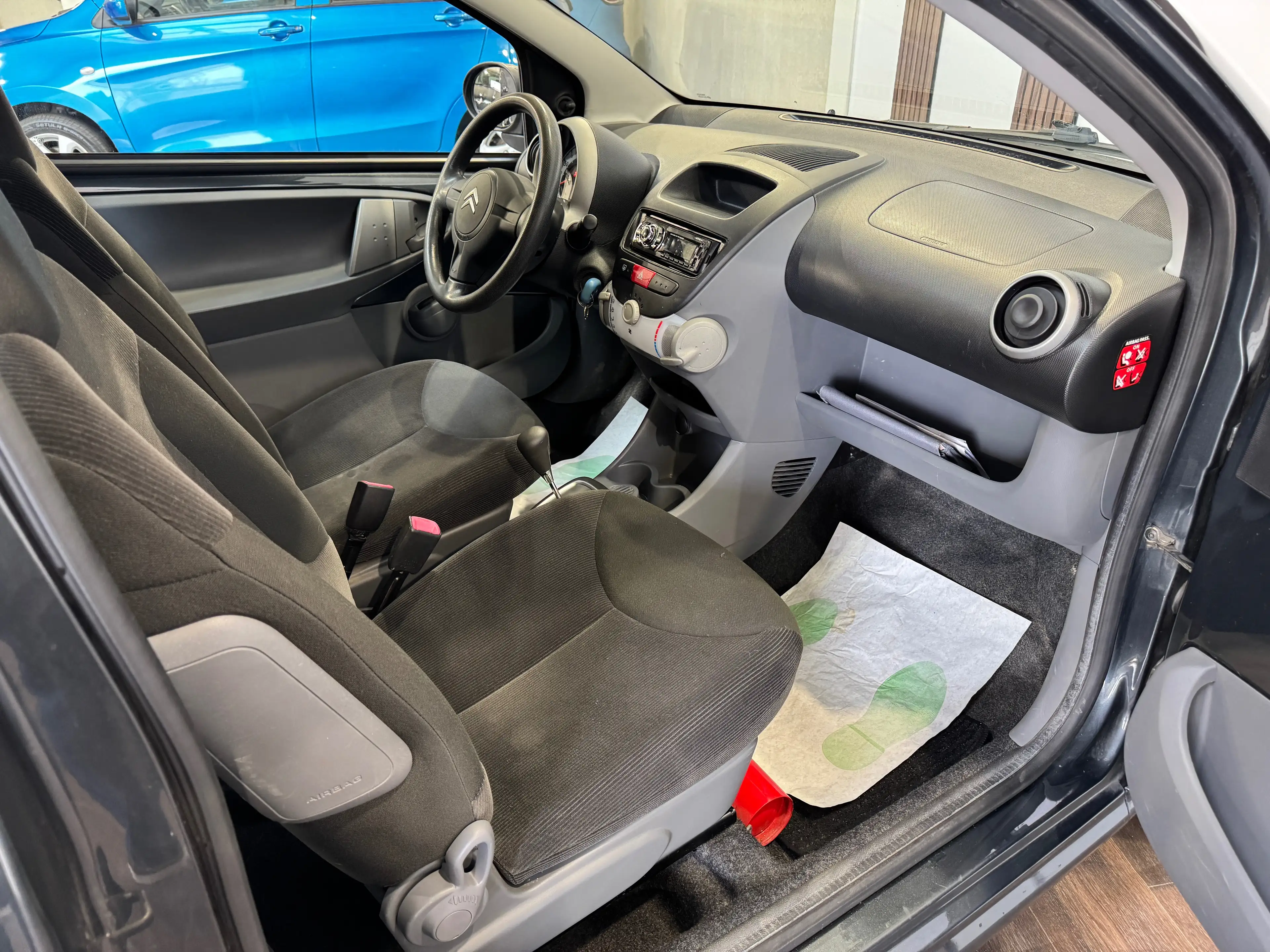 Citroen C1 — photo 9
