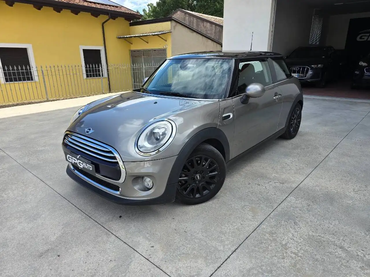 MINI Cooper D