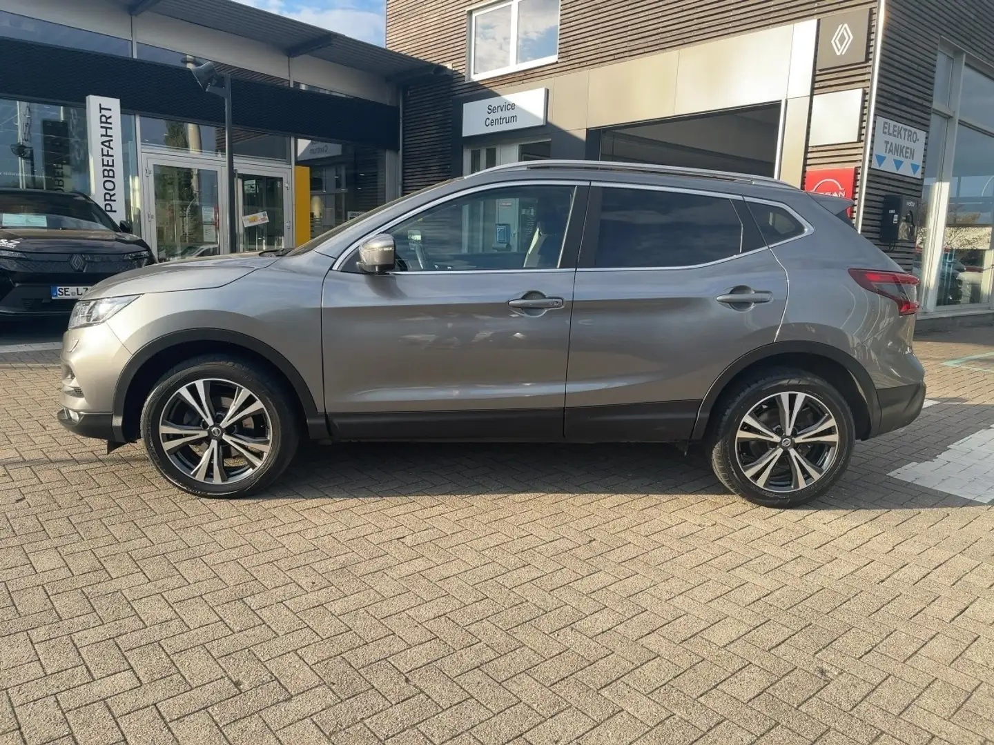 Nissan Qashqai N-Connecta Gris - 2