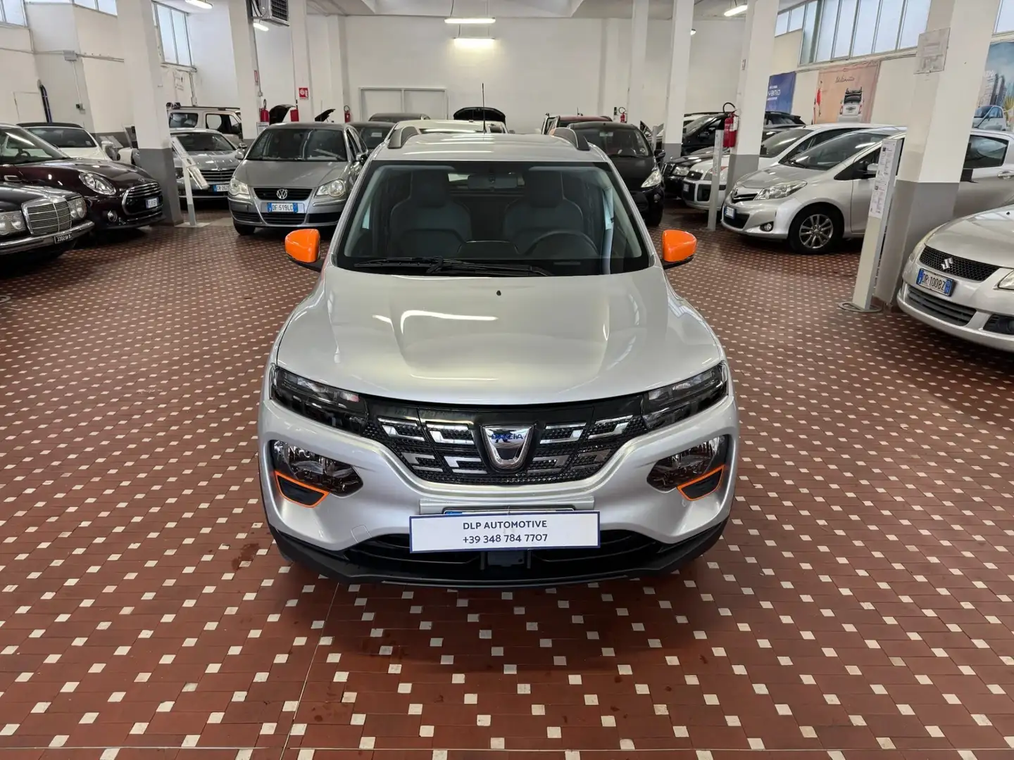 Dacia Spring Comfort Plus Electric 45 Silber - 2