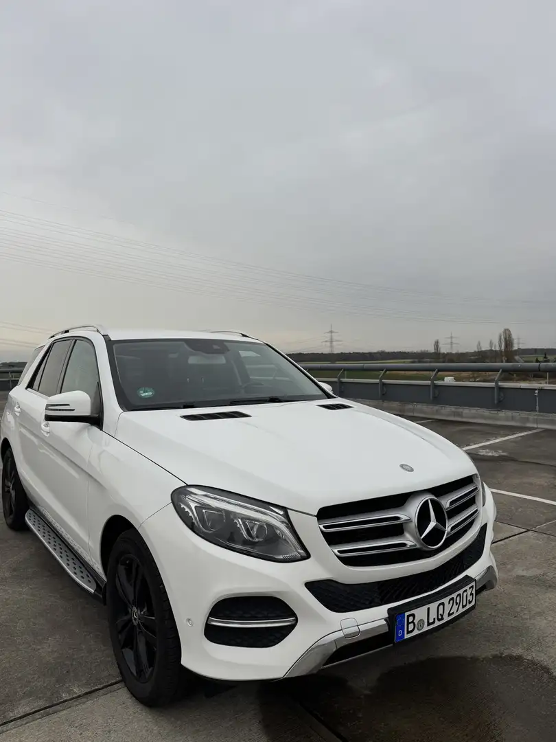 Mercedes-Benz GLE 350 d 4Matic 9G-TRONIC - 1
