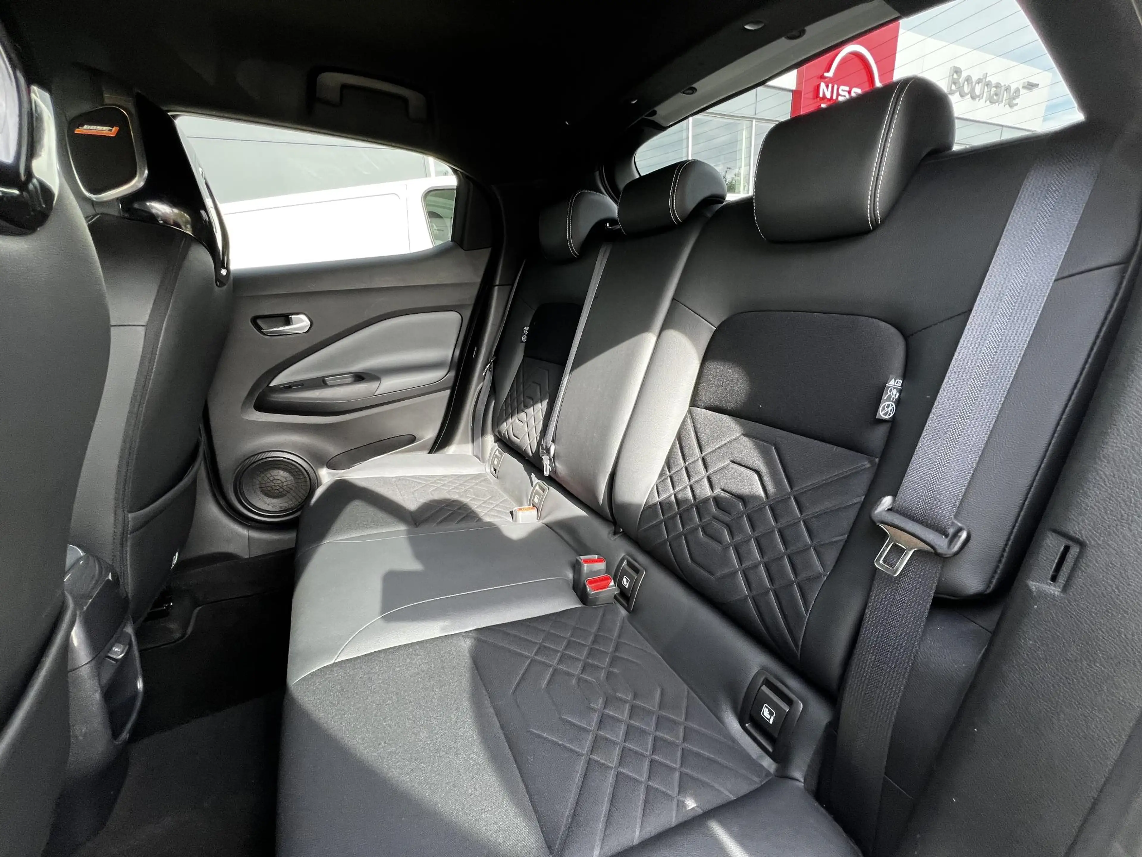Nissan Juke 1.0 DIG-T Tekna | Trekhaak | BOSE-audio | 360 came — photo 8