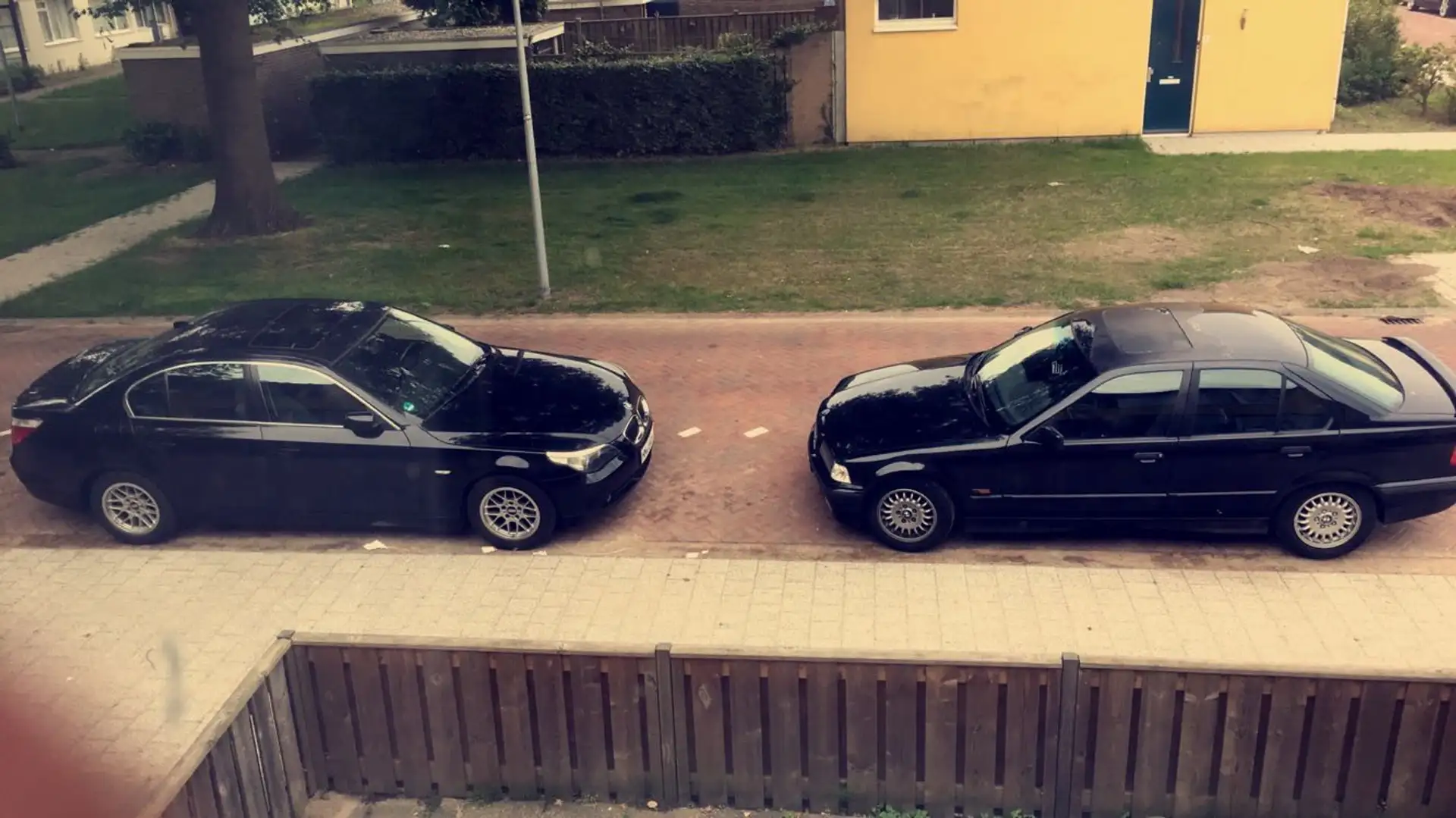BMW 520 520i Noir - 1