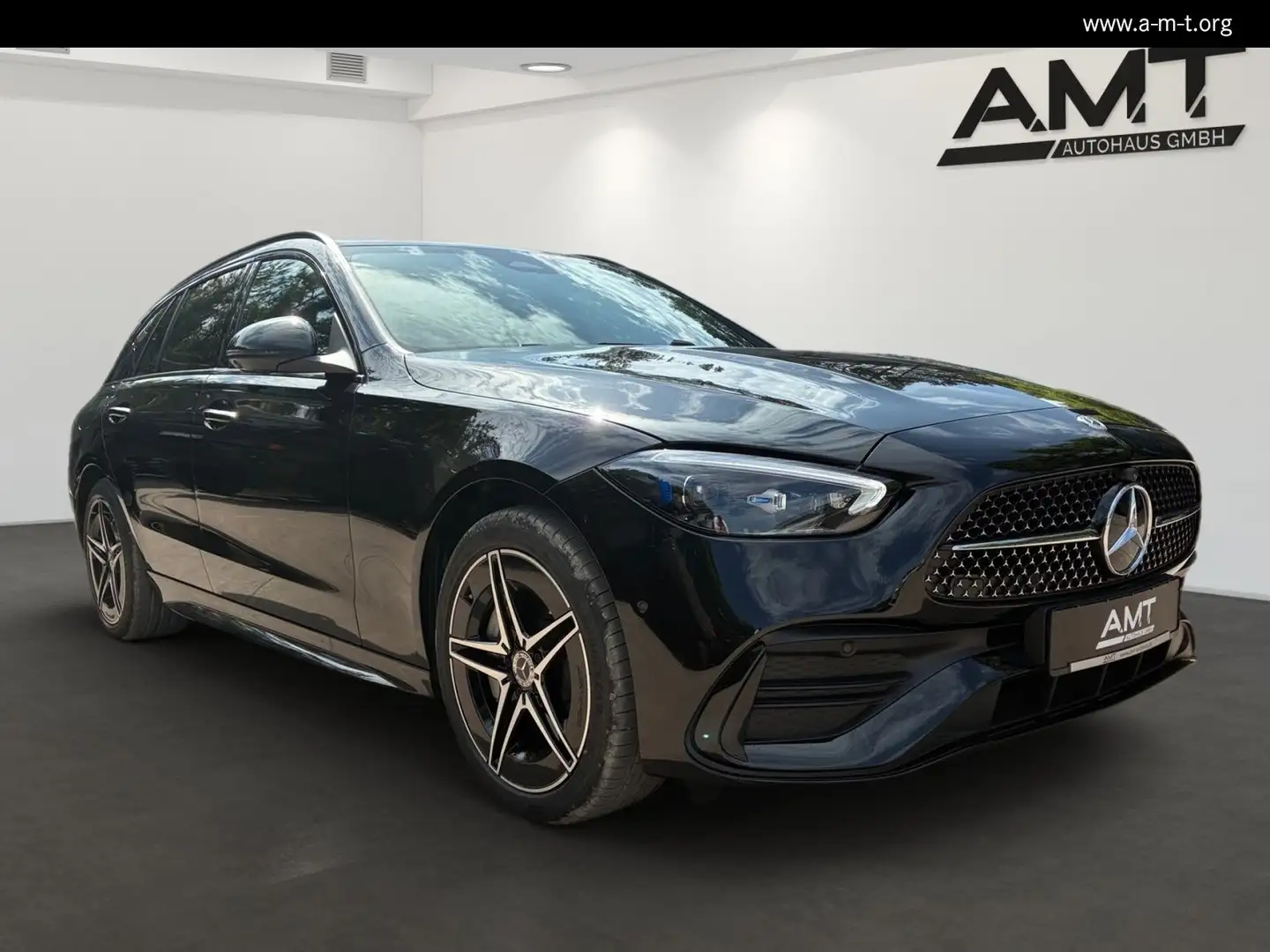 Mercedes-Benz C 300 e T-Modell+EQ-Technologie Navi/AMG/Pano/AHK Schwarz - 2