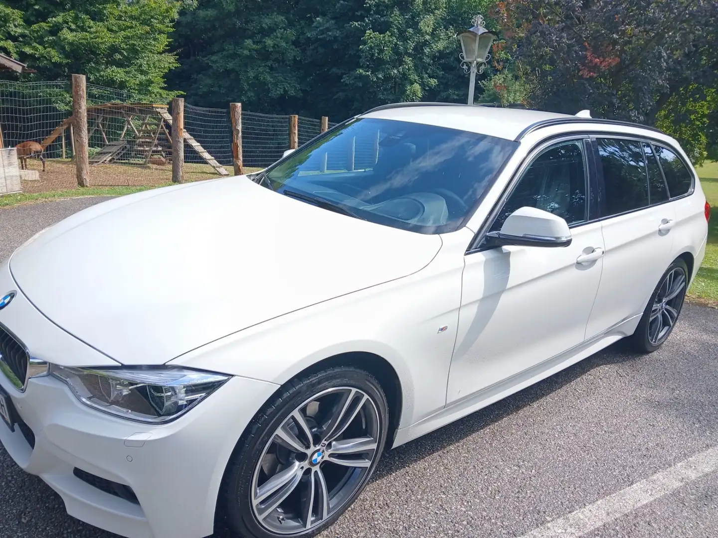 BMW 318 318d Touring xDrive M Sport - 2