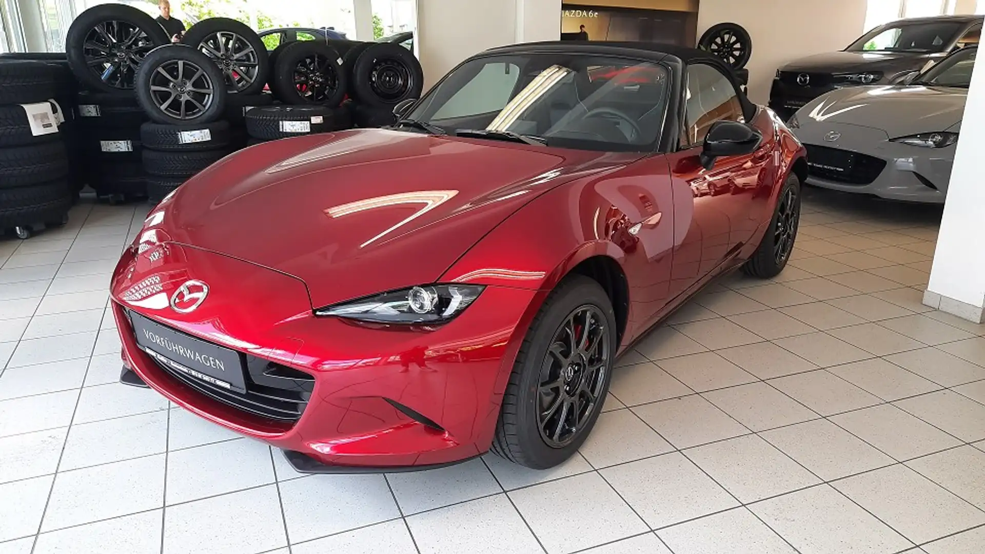 Mazda MX-5 1.5L SKYACTIV-G 132PS Homura Rot - 1