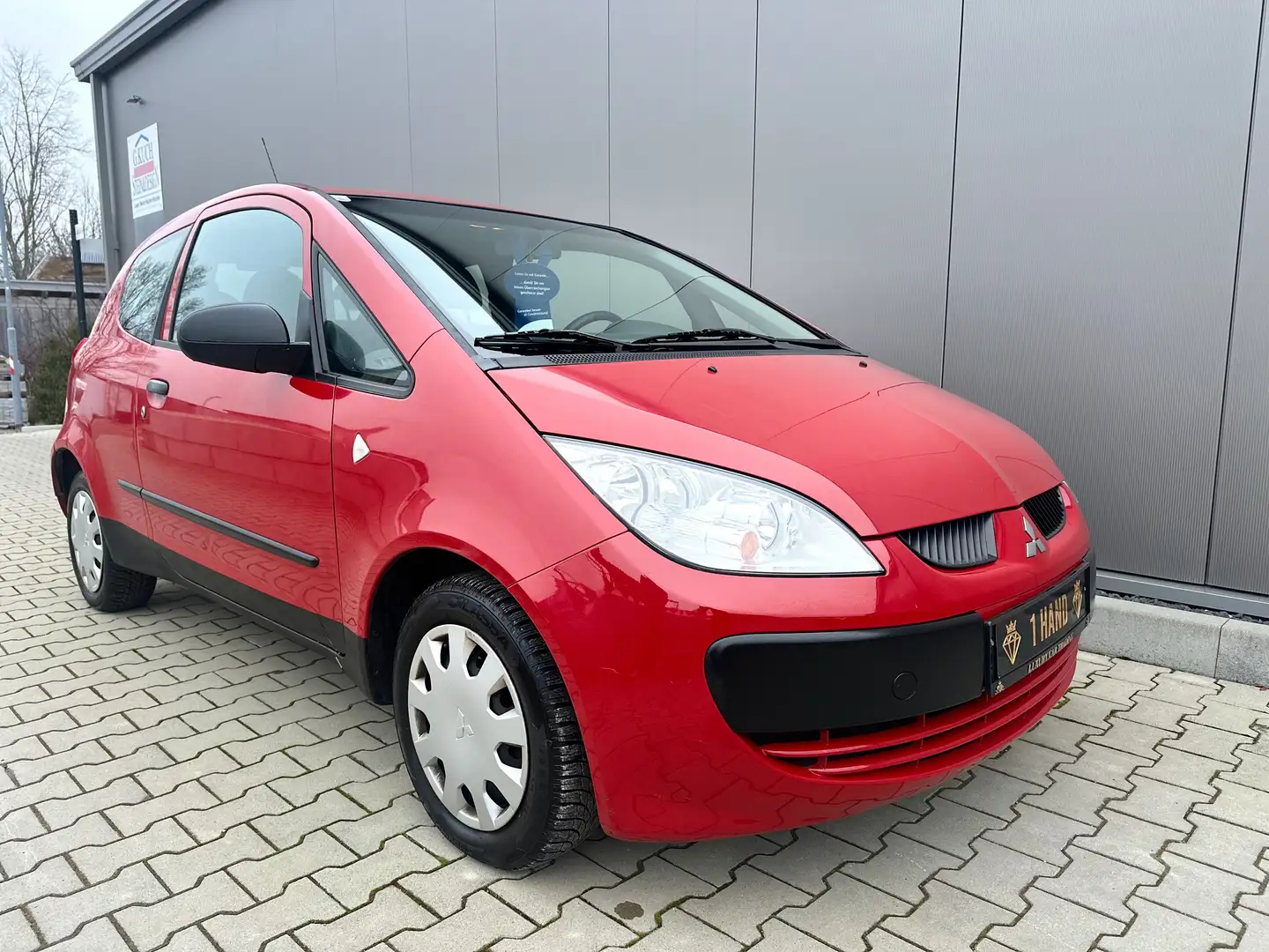 Mitsubishi Colt Rentner Fahrzeug 1 Hand Tüv & Service Neu Klima - 1