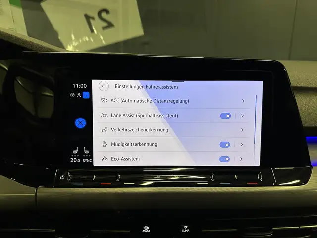 Volkswagen Golf view 25