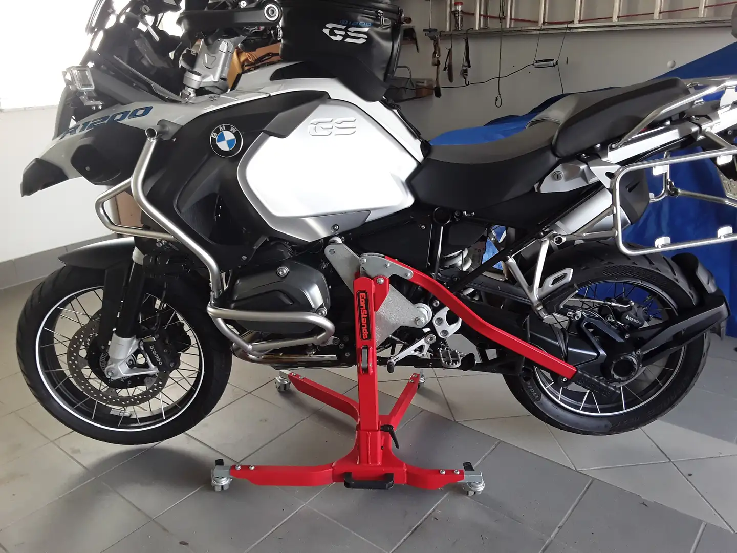 BMW R 1200 GS Adventure Komfortpaket, Touringpaket, Dynamicpaket Weiß - 1