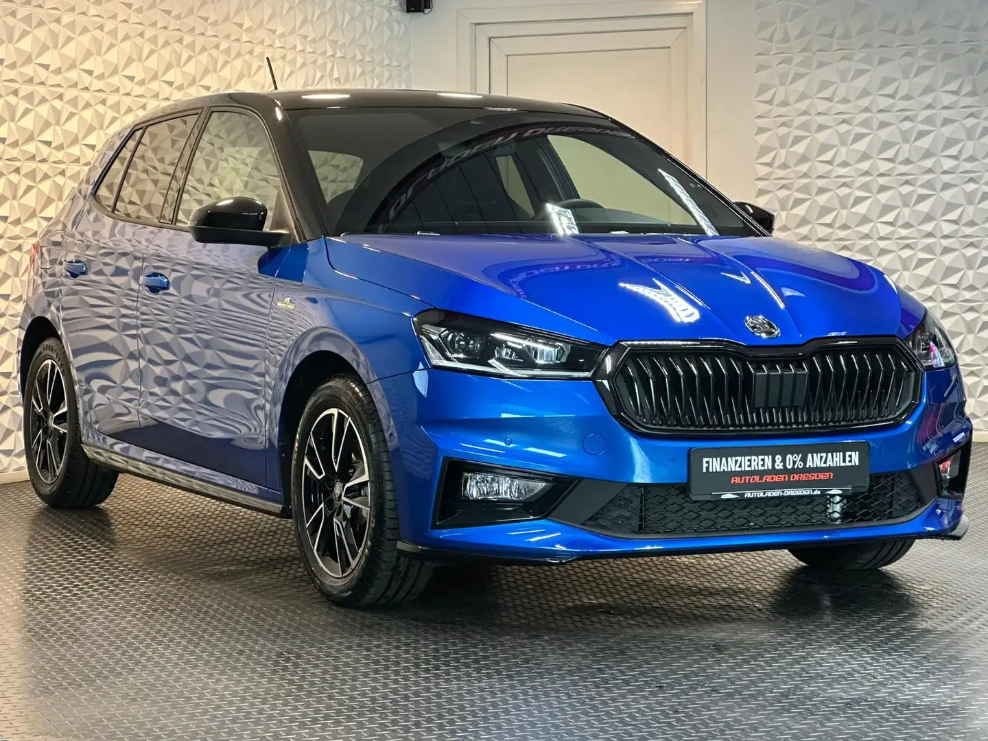 Skoda Fabia 1.5TSI MONTE CARLO* LED#SHZ#LH#FH#ACC#KEYL Blauw - 2