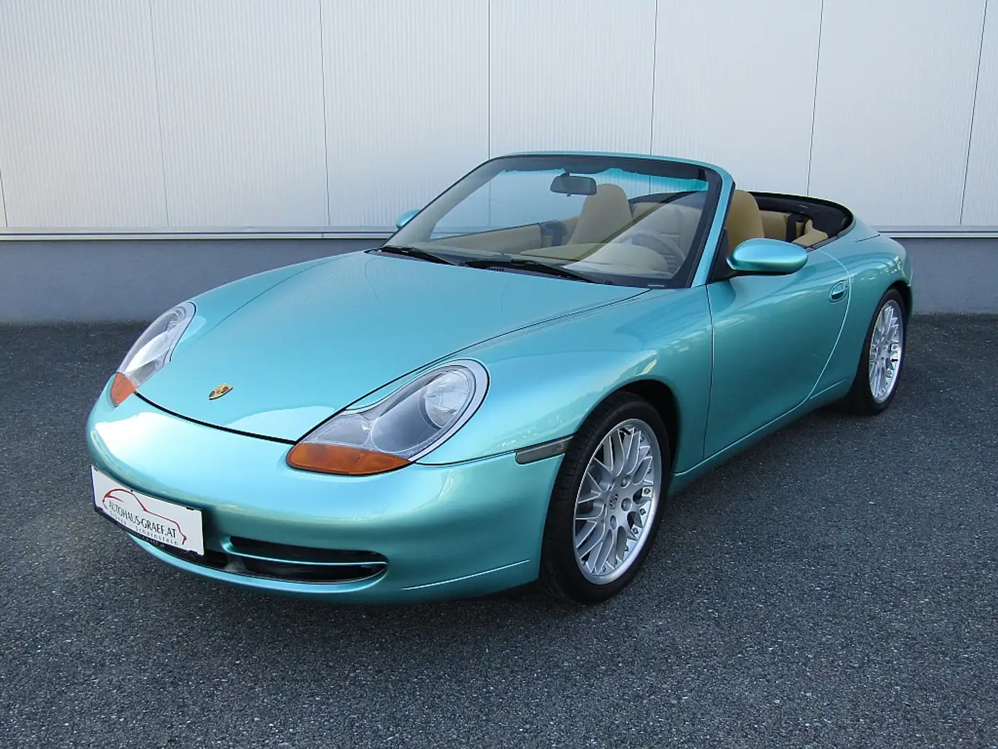 Porsche 911 Carrera Cabrio Tiptronic Grün - 1