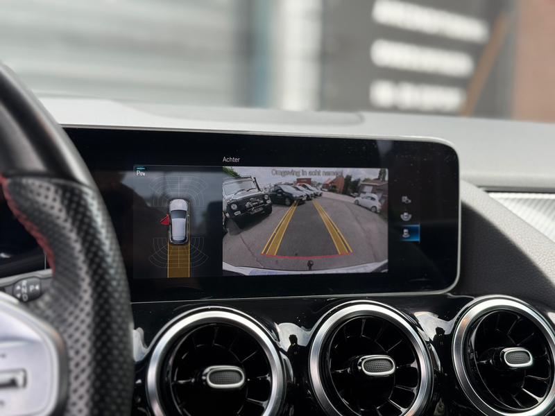 Mercedes-Benz GLA 200 GLA 200 d — photo 13