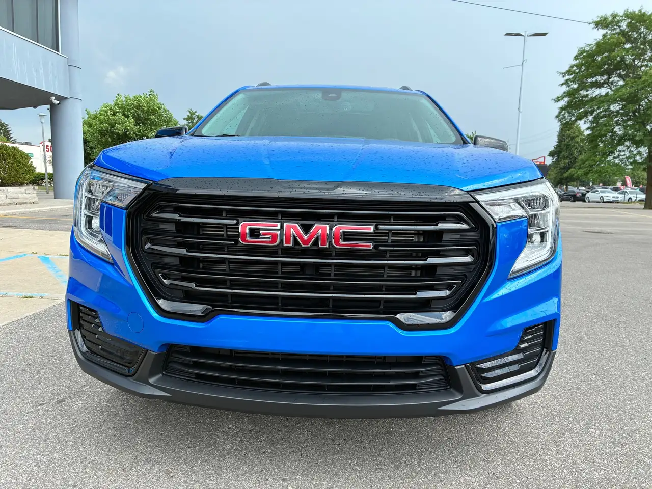 GMC Terrain photo GMC Terrain