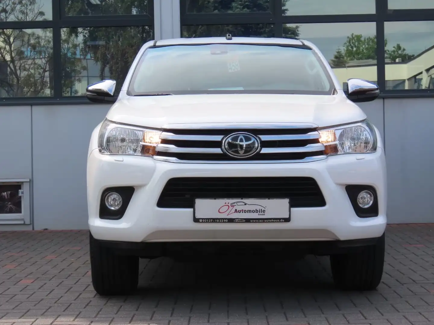 Toyota Hilux 2.4 D-4D-F Double Cab 4x4 Euro 6 Blanc - 2