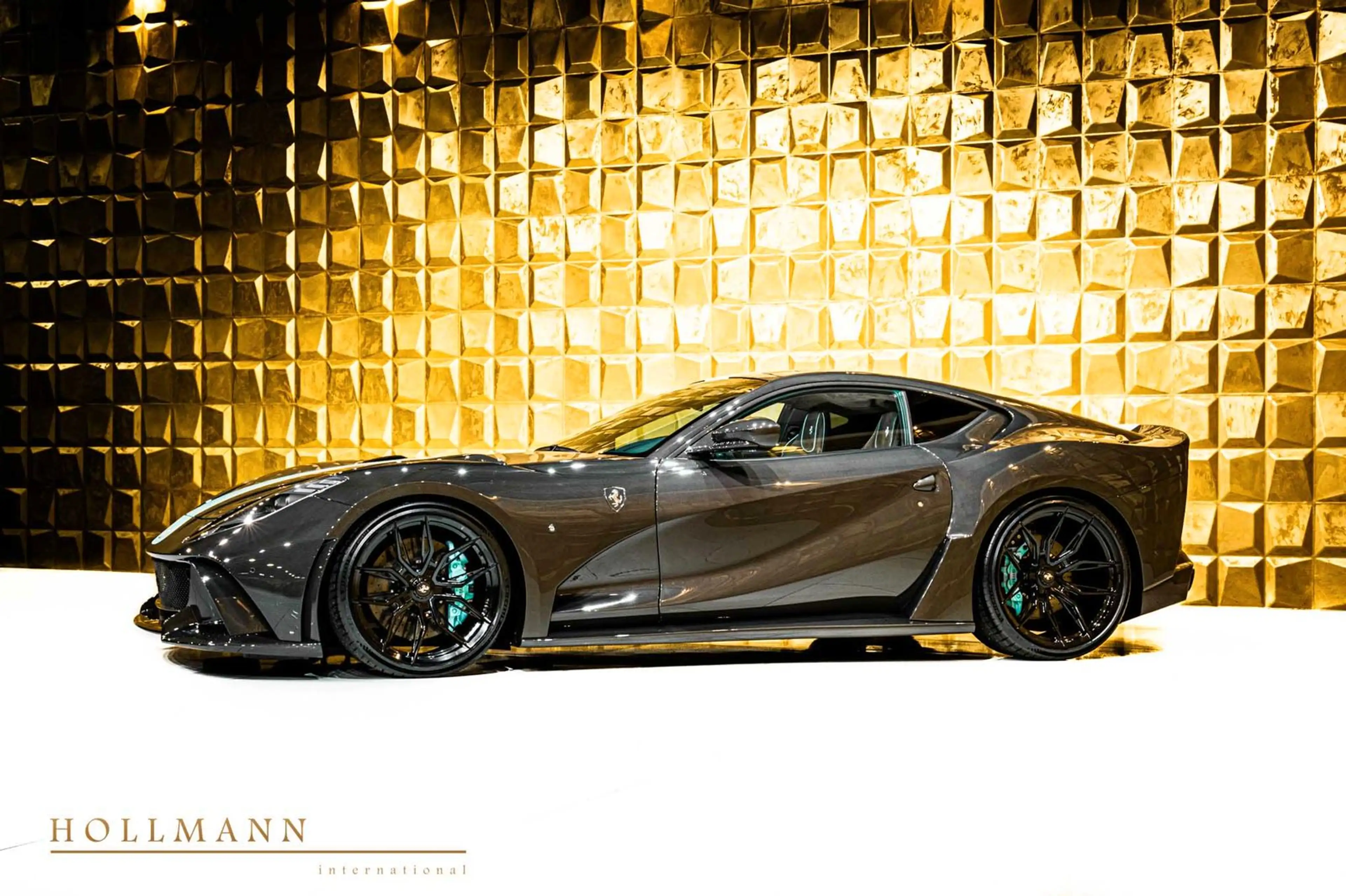 Ferrari 812 SUPERFAST N-LARGO S CARBON 1 of 1 — photo 5
