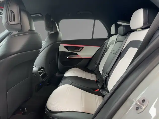 Mercedes-Benz E 53 AMG AMG E 53 HYBRID 4M+ T-M NP: 134.111 Fahrassist+ Ansicht 9