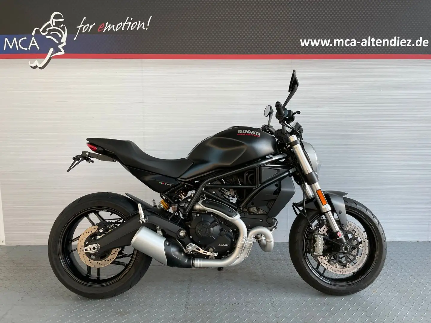Ducati Monster 797 Nero - 1