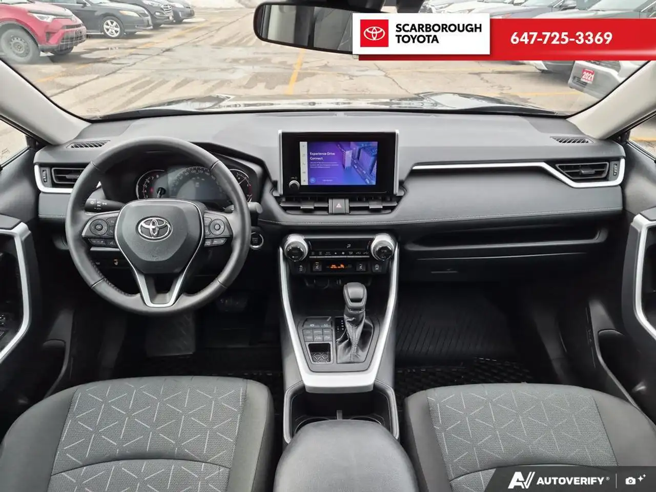 Toyota RAV 4 снимка Toyota RAV 4