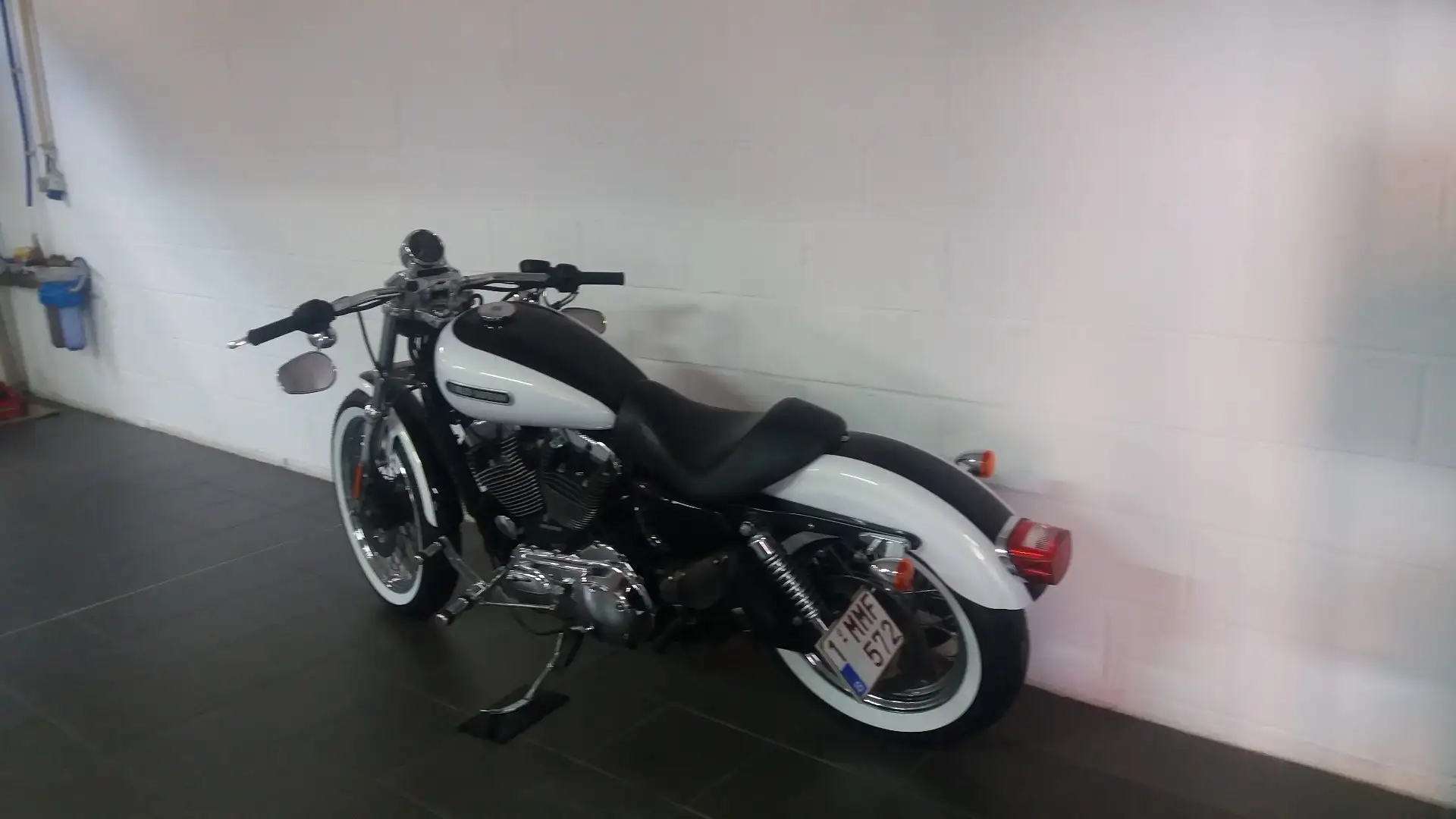 Harley-Davidson Sportster 1200 custom 1200XL Blanc - 2