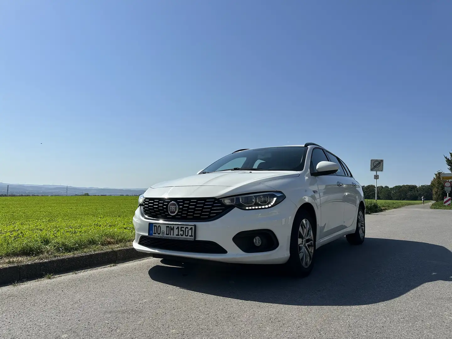 Fiat Tipo Kombi 1.3 MultiJet Lounge Weiß - 1