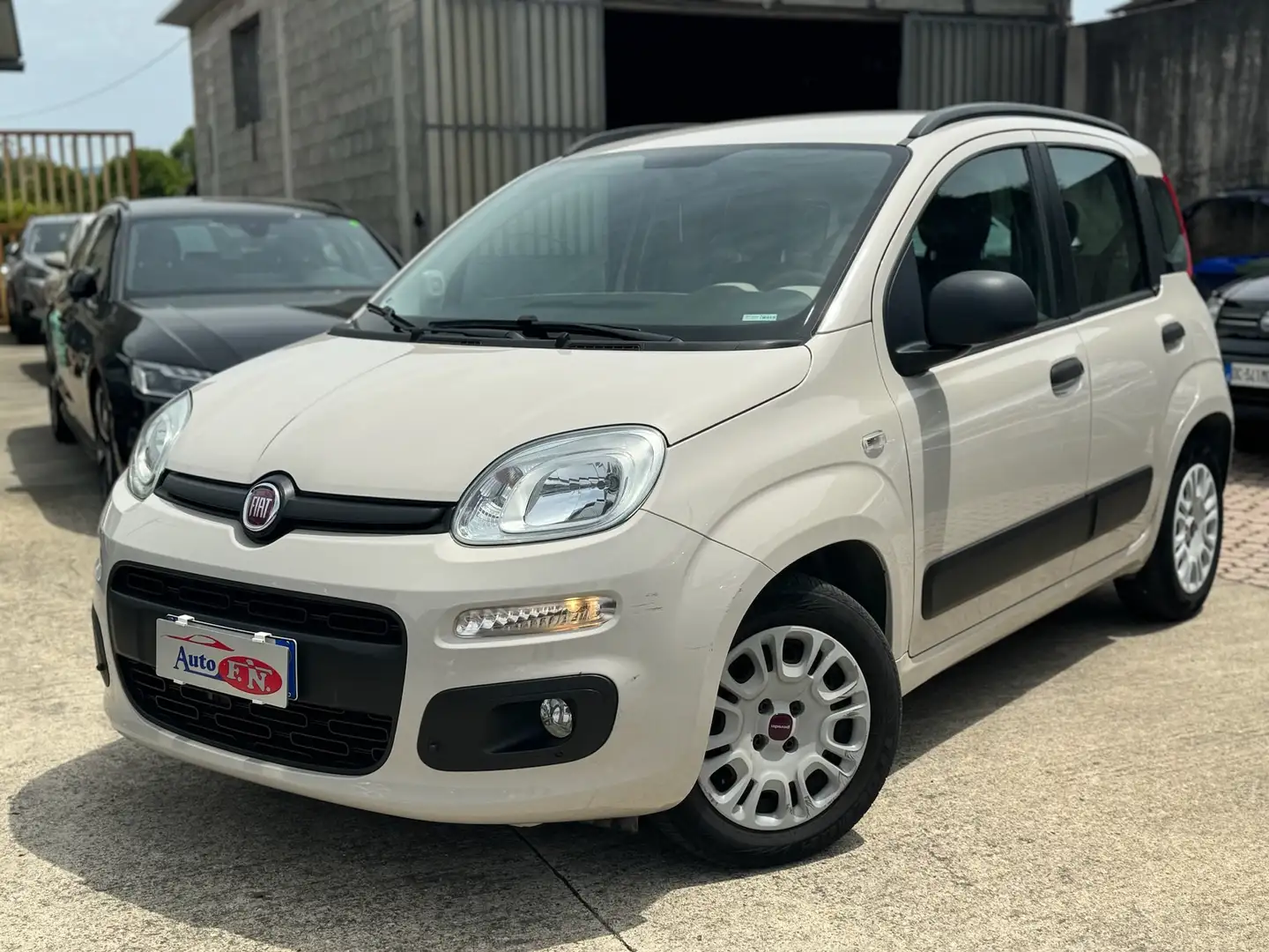 Fiat Panda Panda 1.3 mjt 16v Lounge 75cv Beige - 1