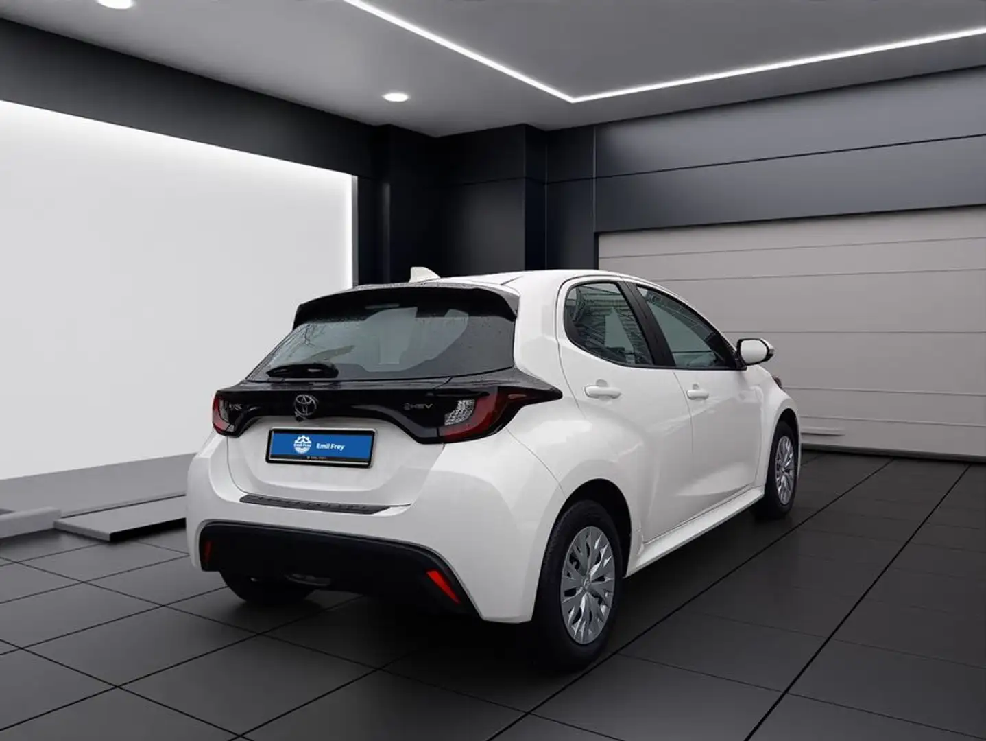 Toyota Yaris Hybrid 116 1.5 VVT-i Comfort Blanc - 2