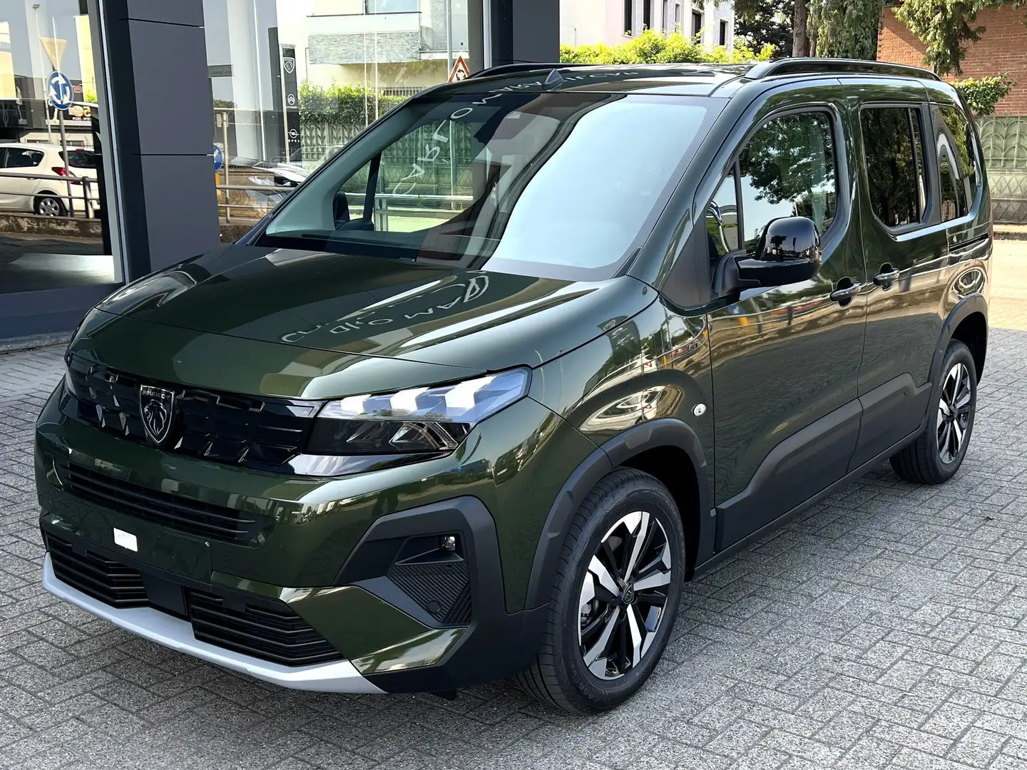 Peugeot Rifter GT Bluehdi 130CV EAT8 STD Verde - 1